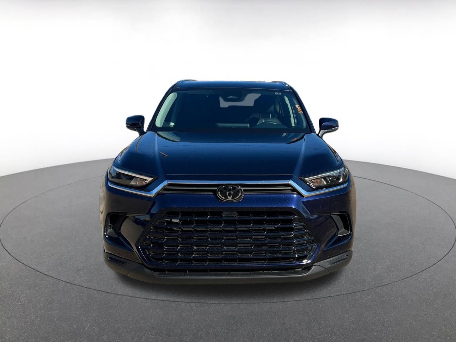 Thumbnail: 2025 Toyota Grand Highlander - 3