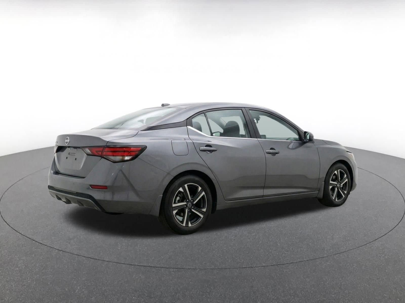 Thumbnail: 2025 Nissan Sentra - 9