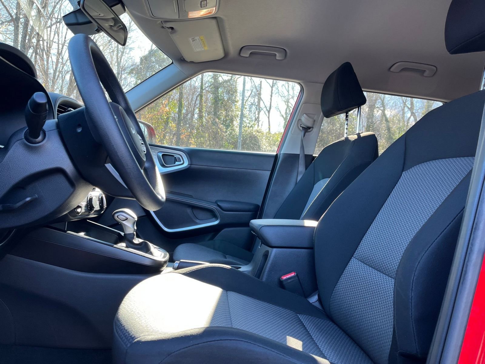 Thumbnail: 2025 Kia Soul - 24