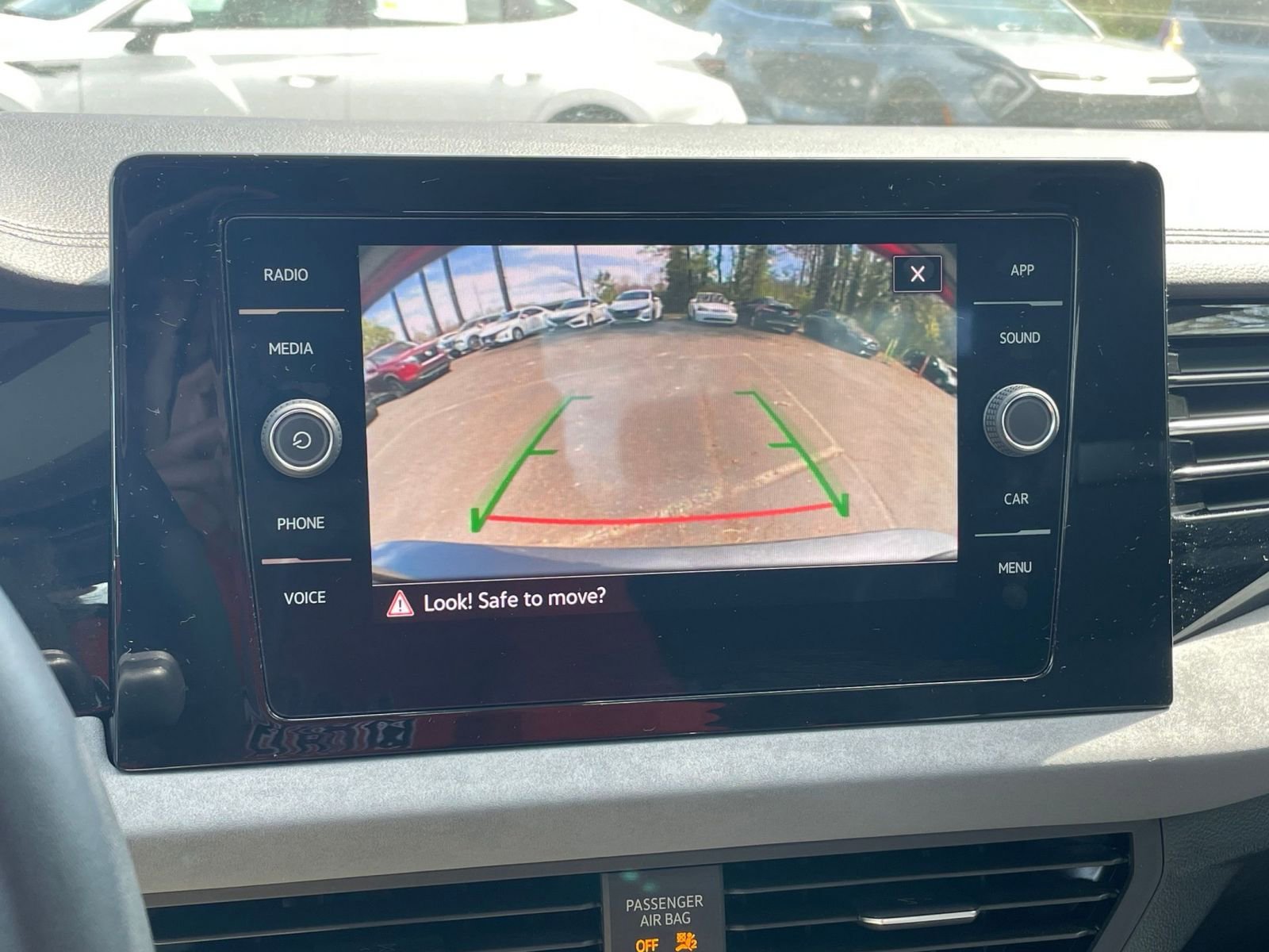 Thumbnail: 2025 Volkswagen Jetta - 23