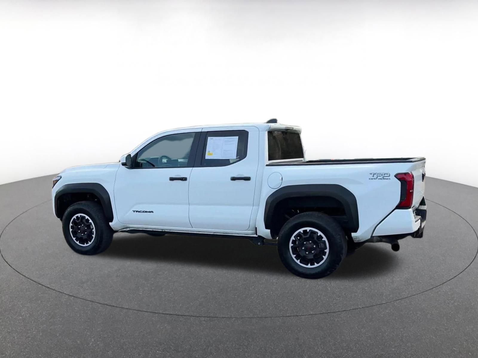 Thumbnail: 2025 Toyota Tacoma - 10