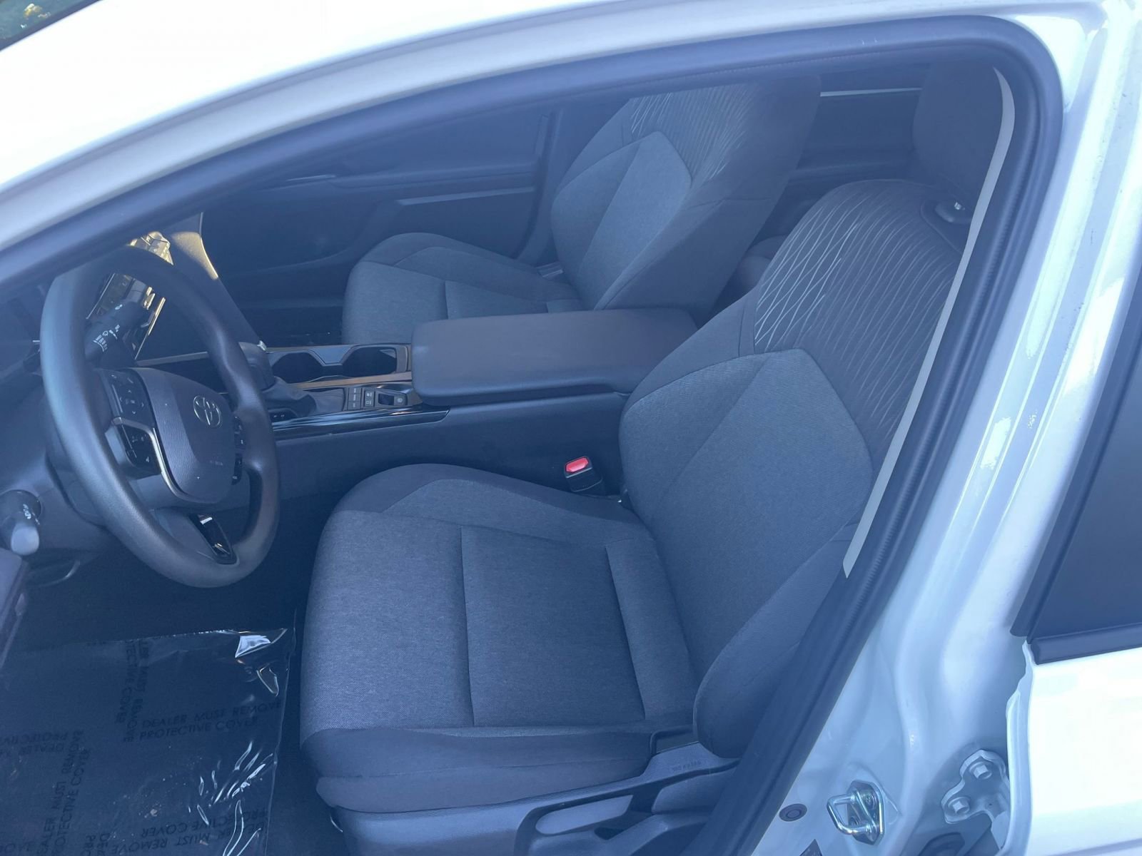 Thumbnail: 2025 Toyota Camry - 32