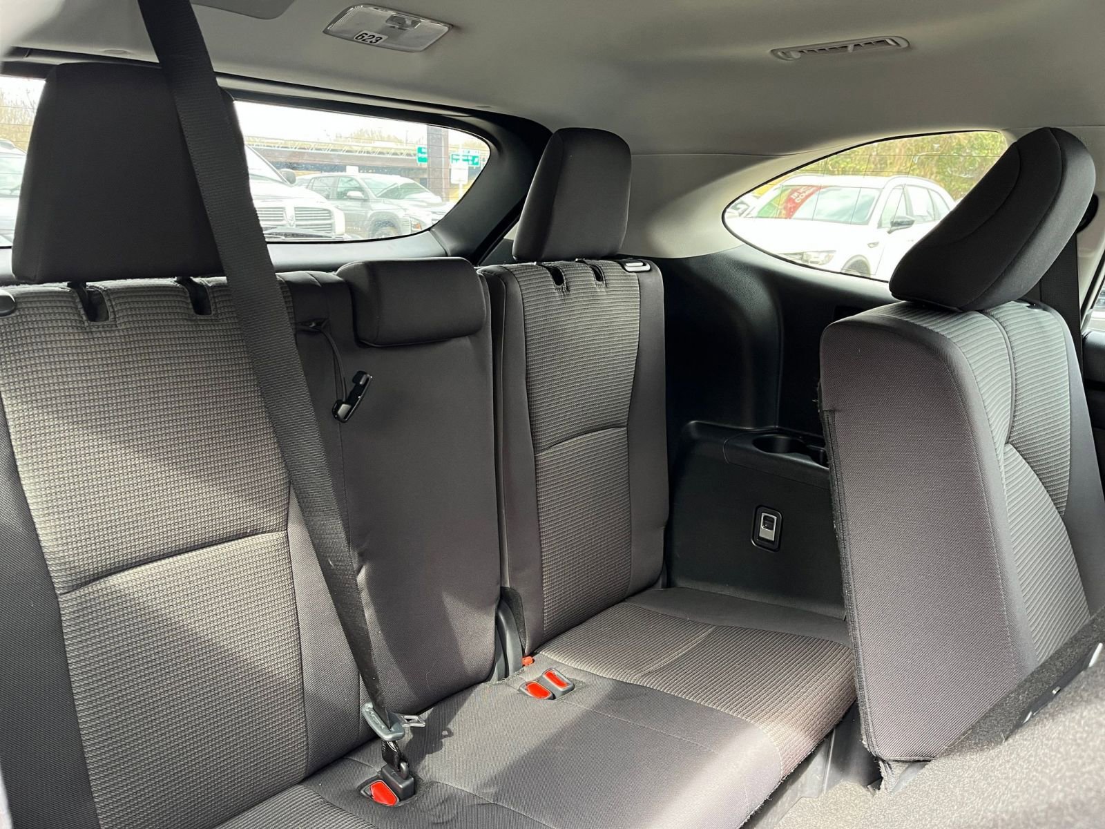 Thumbnail: 2025 Toyota Highlander - 29