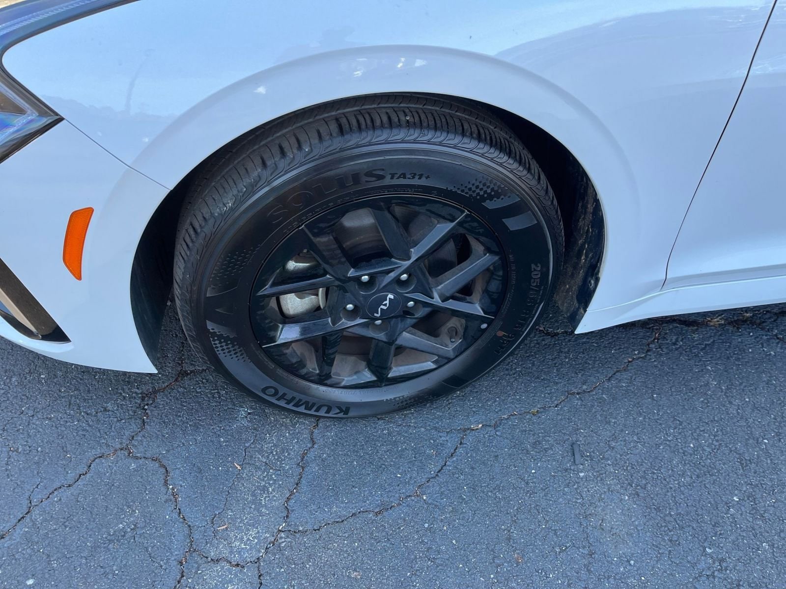 Thumbnail: 2025 Kia K5 - 28