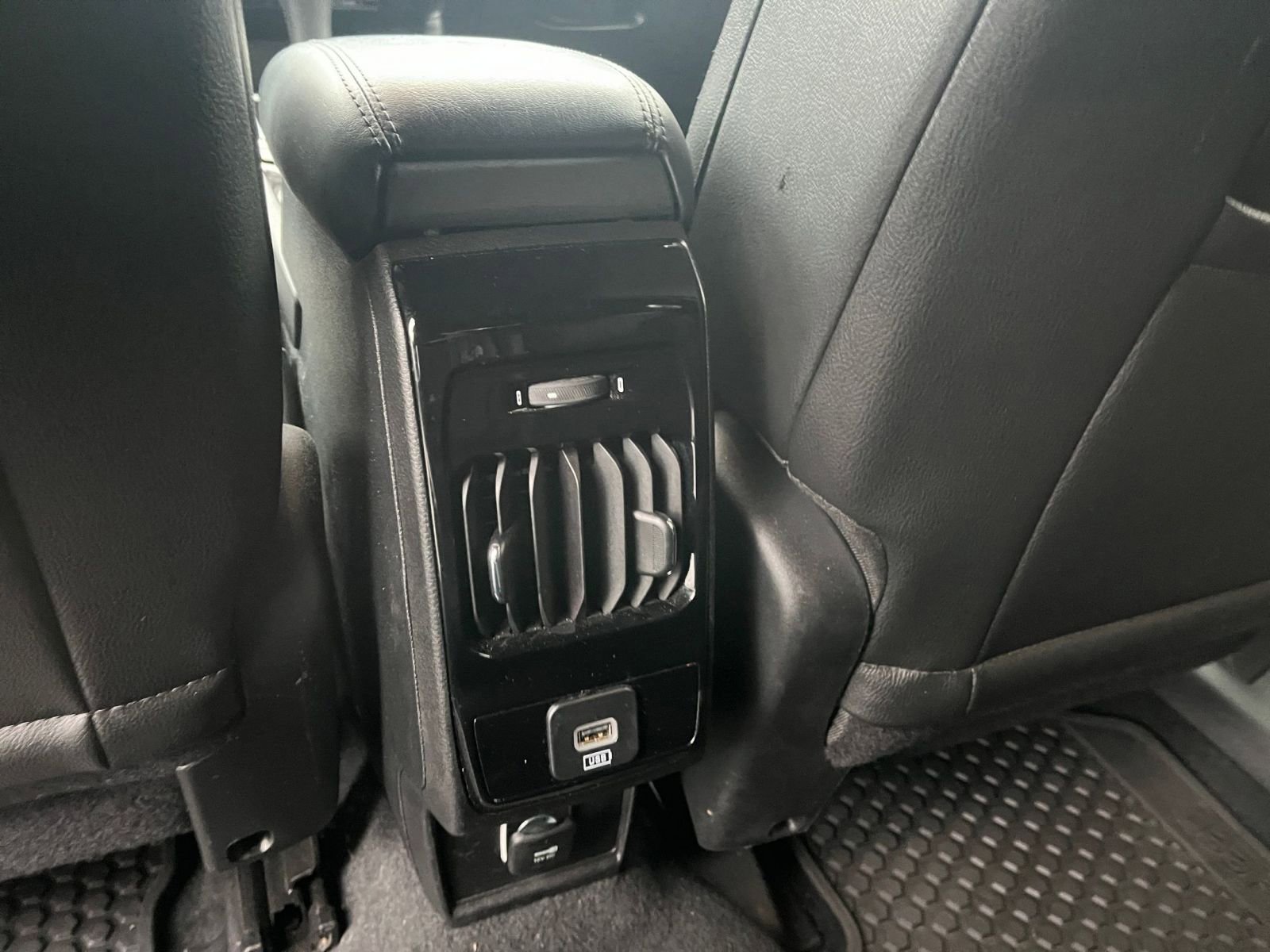 Thumbnail: 2025 Jeep Compass - 22