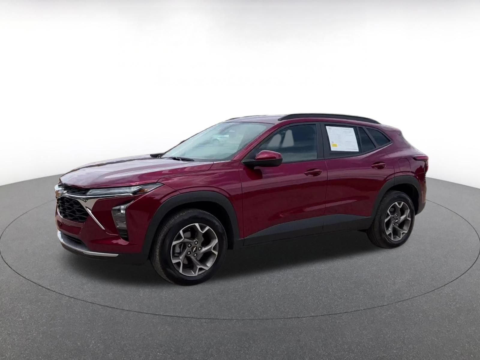 Thumbnail: 2025 Chevrolet Trax - 8
