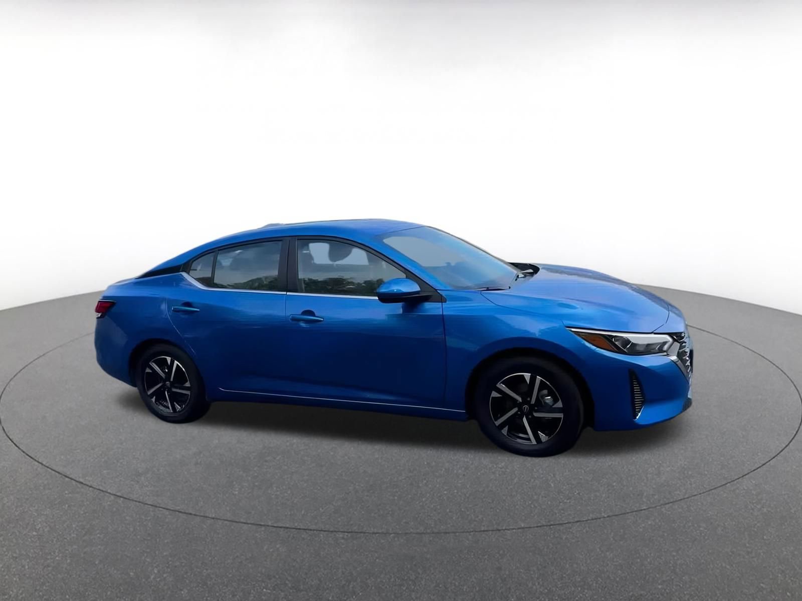 Thumbnail: 2025 Nissan Sentra - 2