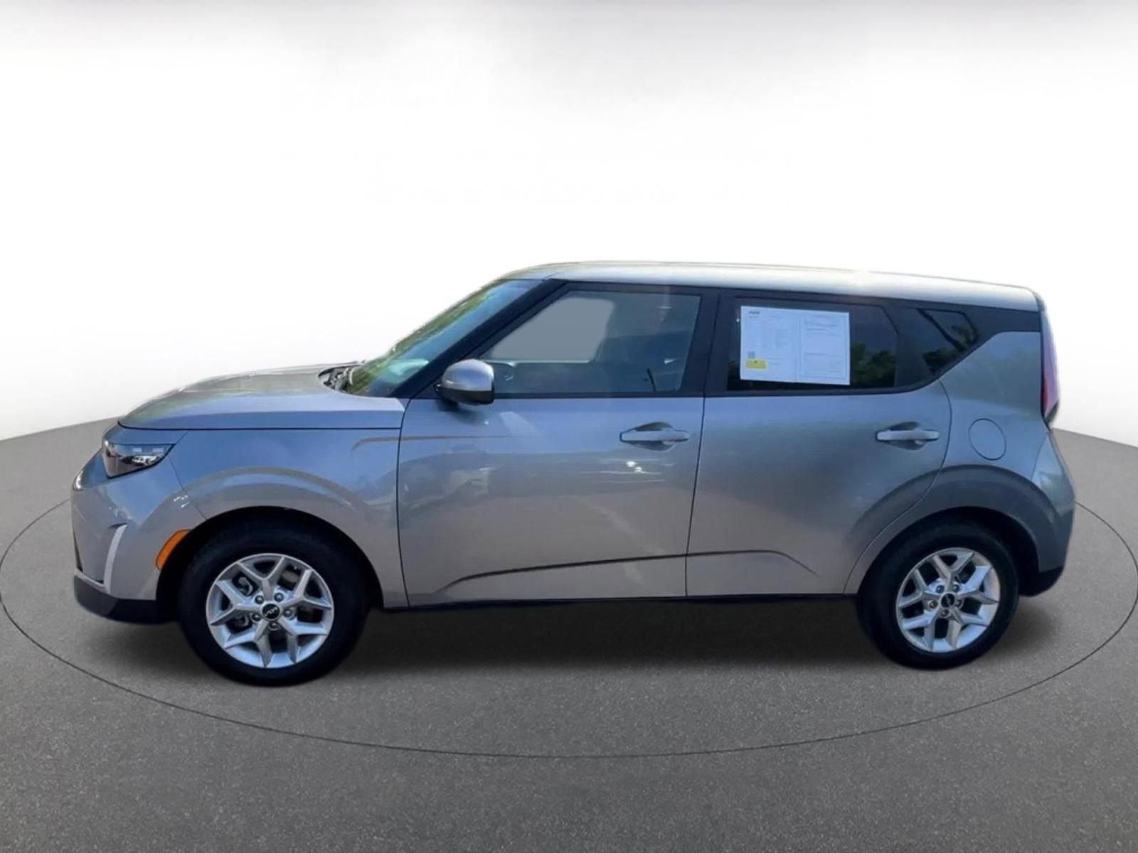 Thumbnail: 2025 Kia Soul - 9