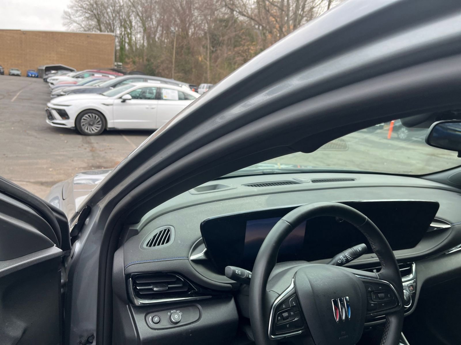 Thumbnail: 2025 Buick Envista - 33