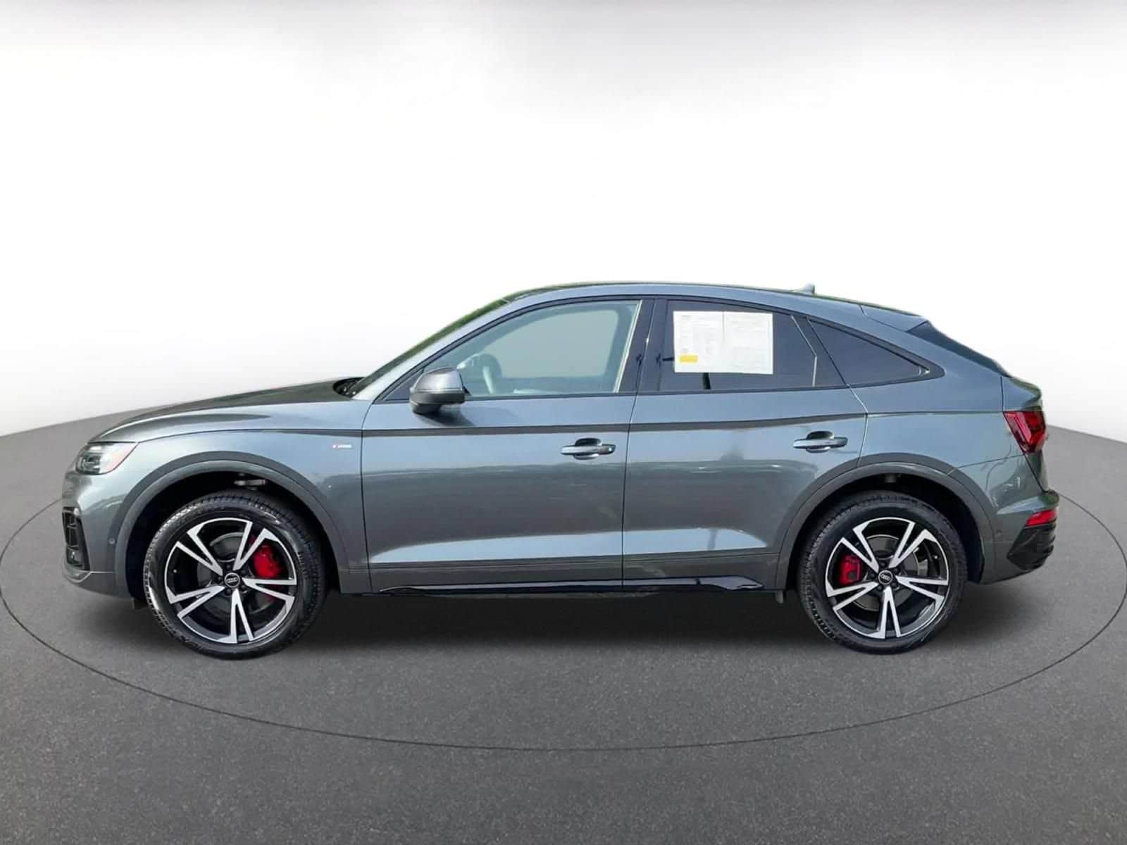 Thumbnail: 2025 Audi Q5 - 9