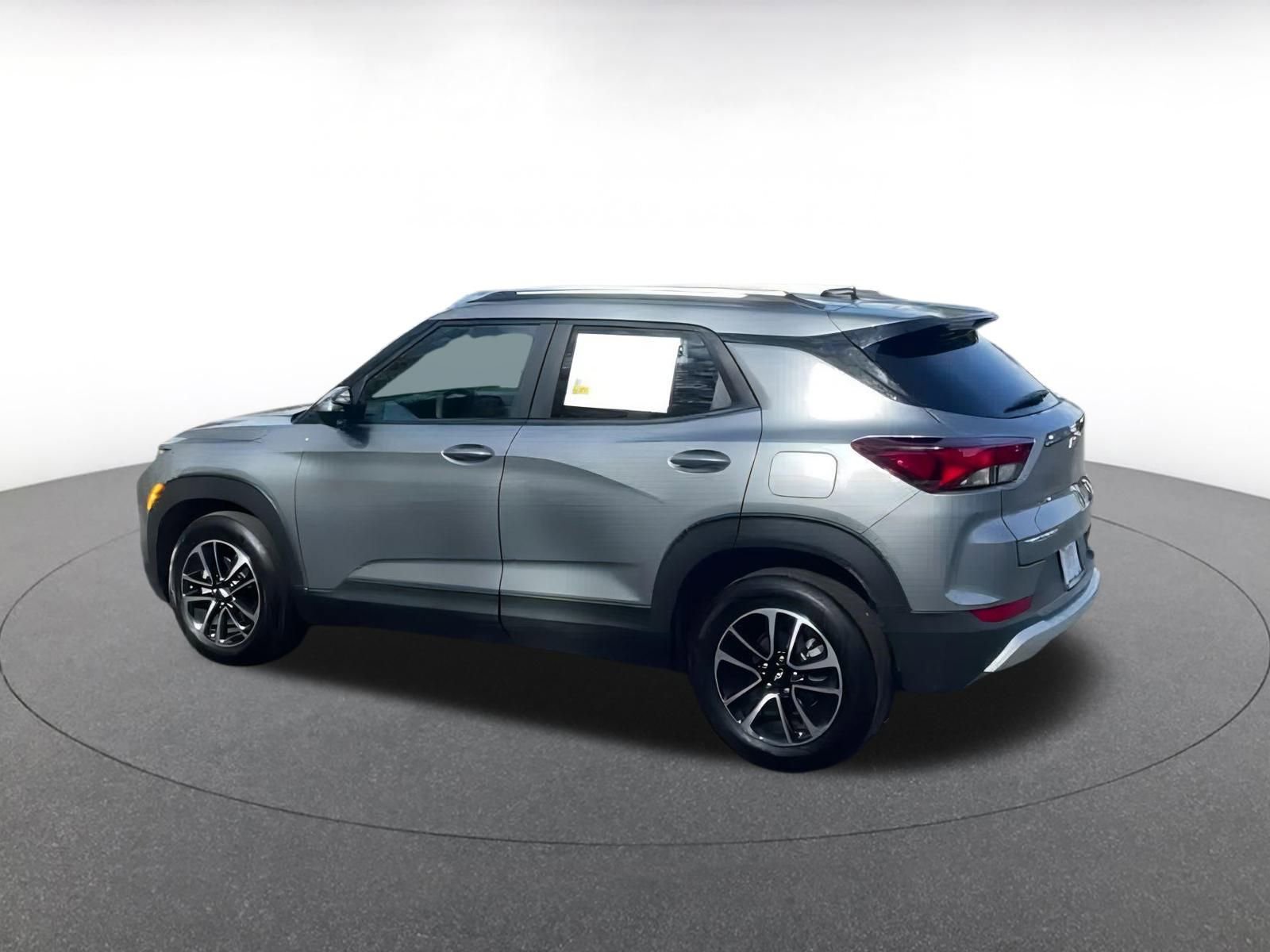 Thumbnail: 2025 Chevrolet TrailBlazer - 10