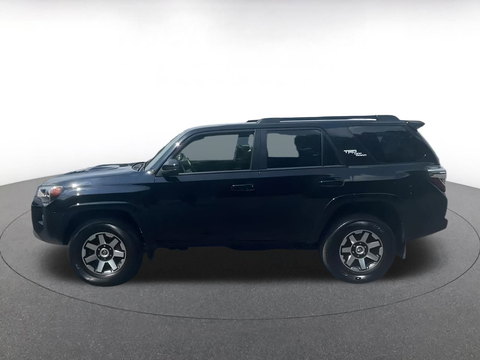 Thumbnail: 2024 Toyota 4Runner - 7