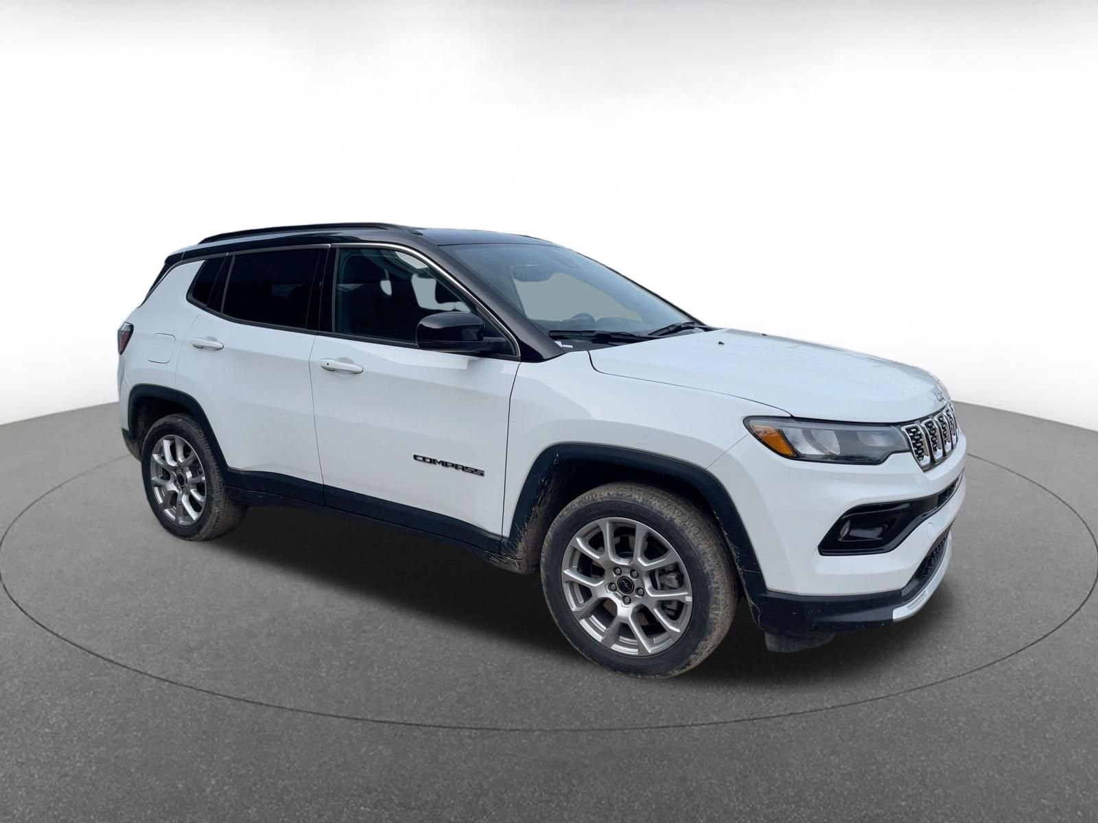 Thumbnail: 2025 Jeep Compass - 18