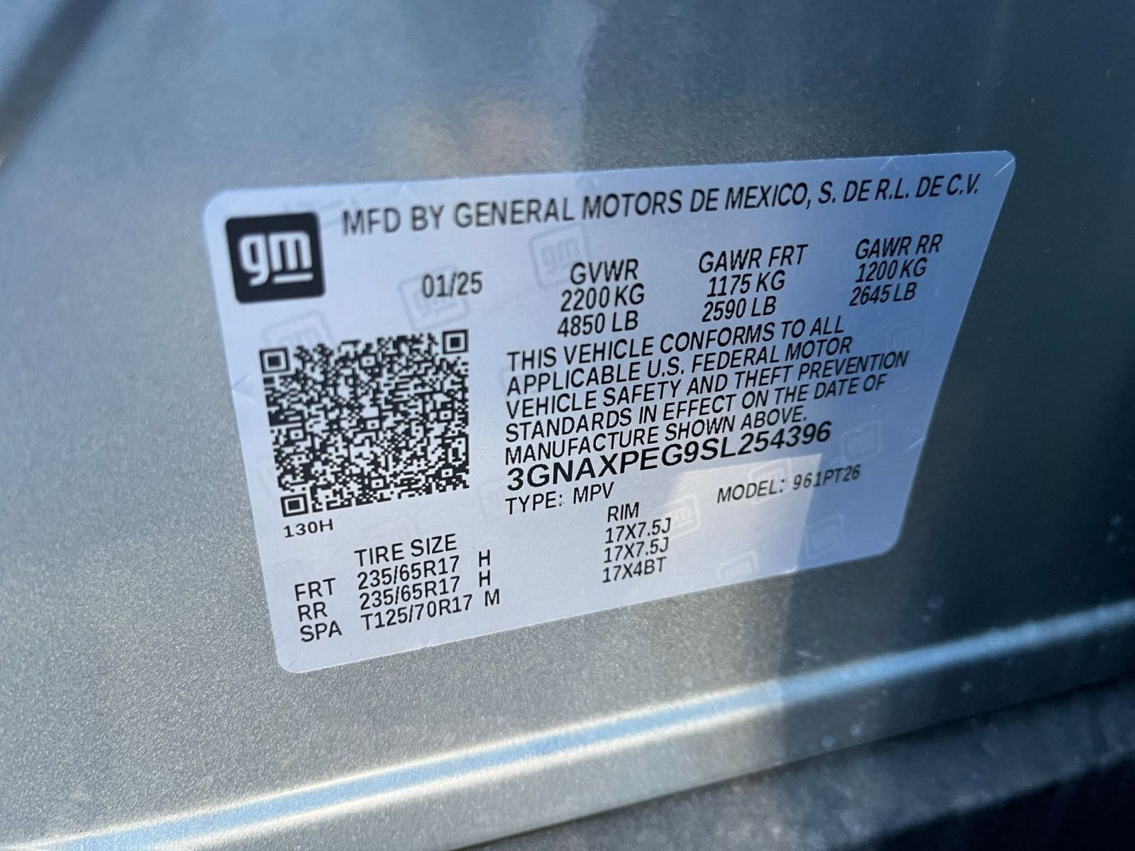 Thumbnail: 2025 Chevrolet Equinox - 24