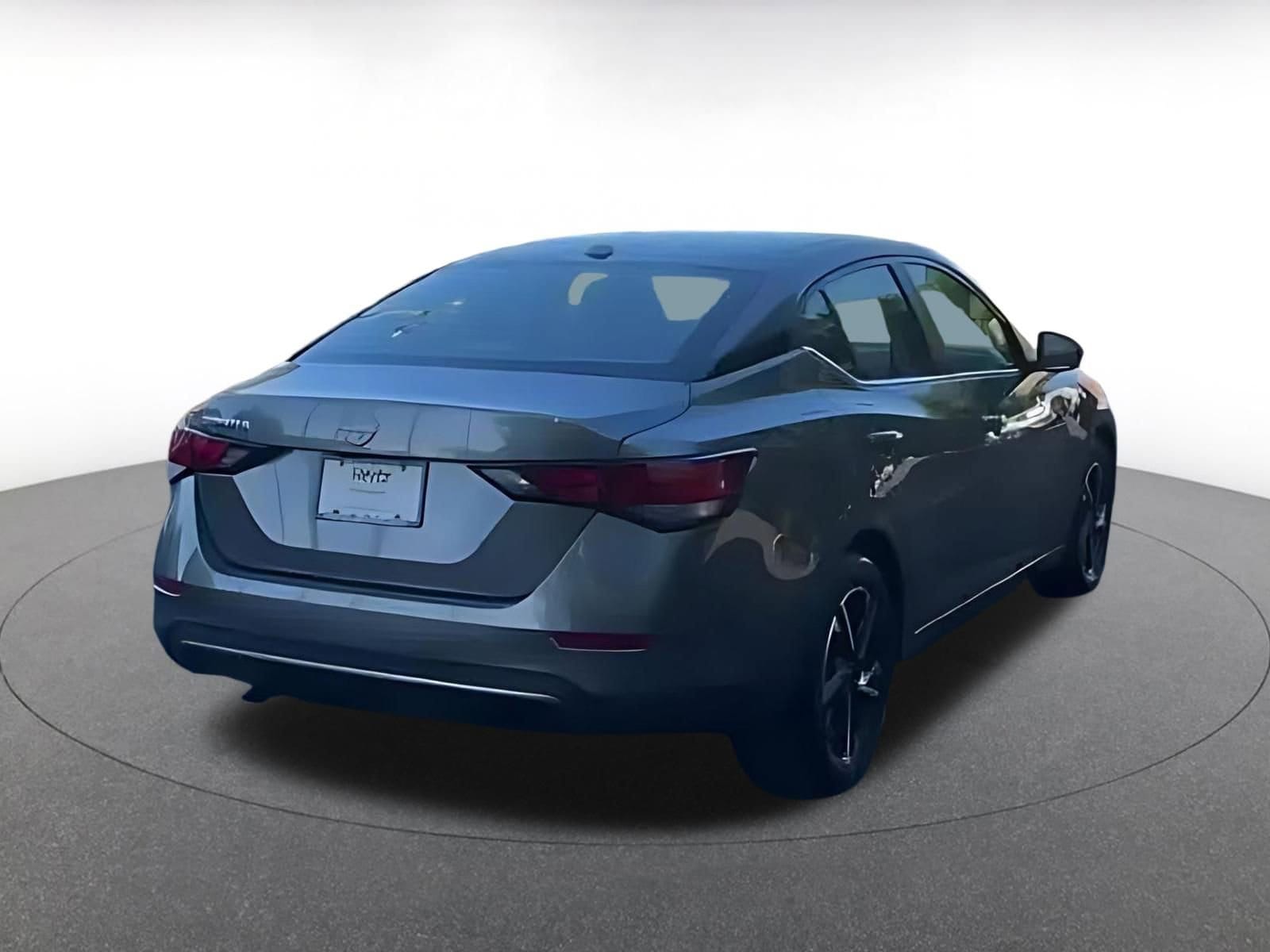Thumbnail: 2025 Nissan Sentra - 14
