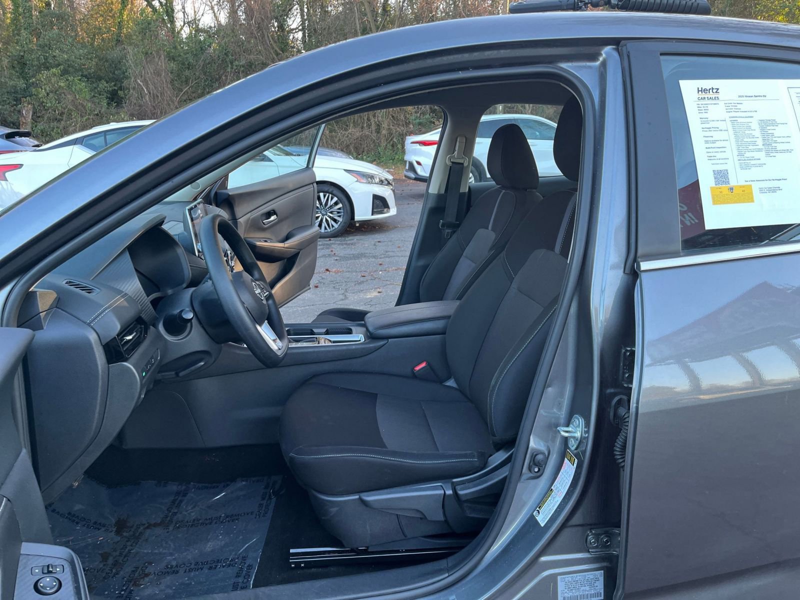 Thumbnail: 2025 Nissan Sentra - 24