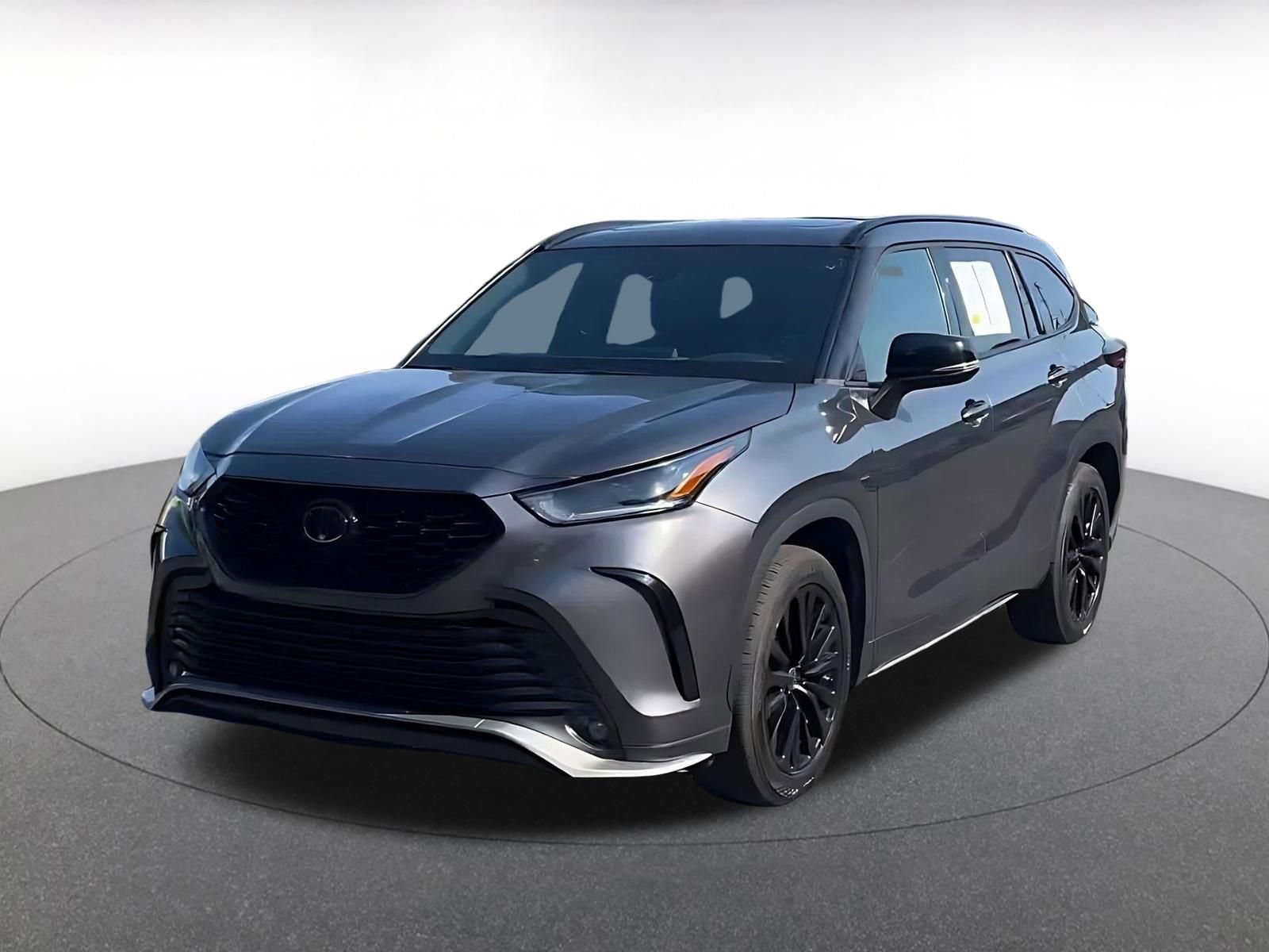 Thumbnail: 2024 Toyota Highlander - 7