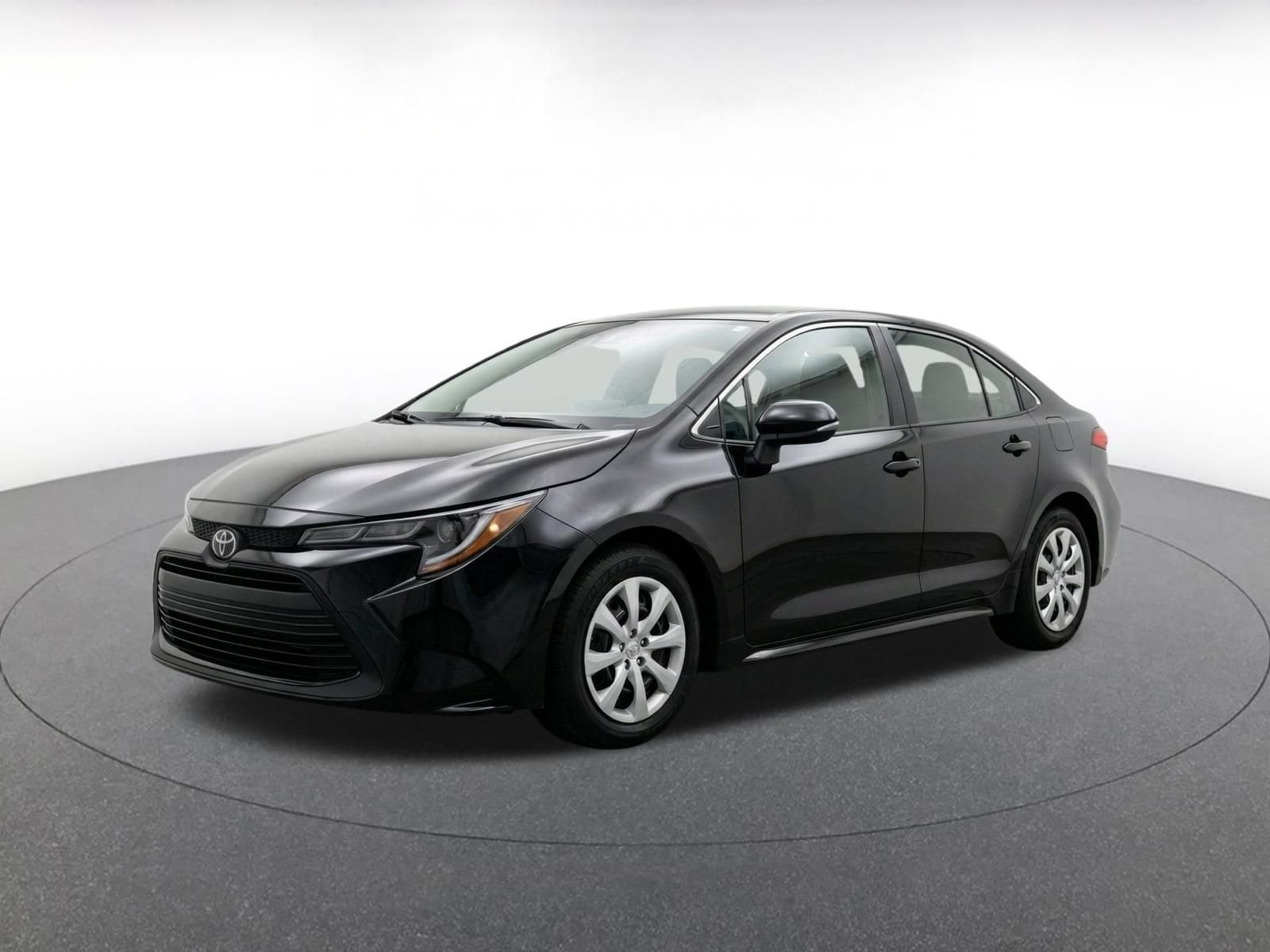 Thumbnail: 2025 Toyota Corolla - 3