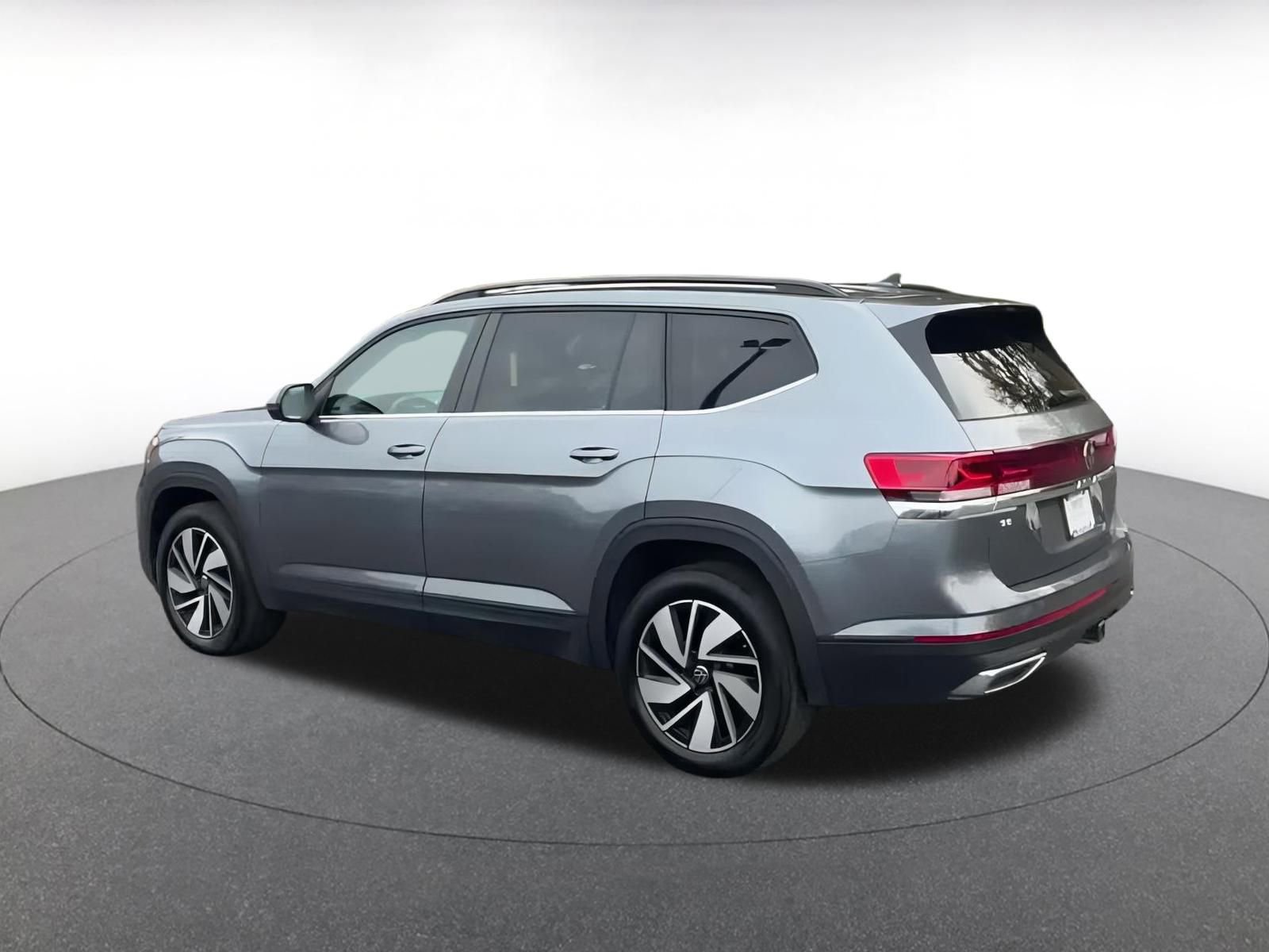 Thumbnail: 2025 Volkswagen Atlas - 10