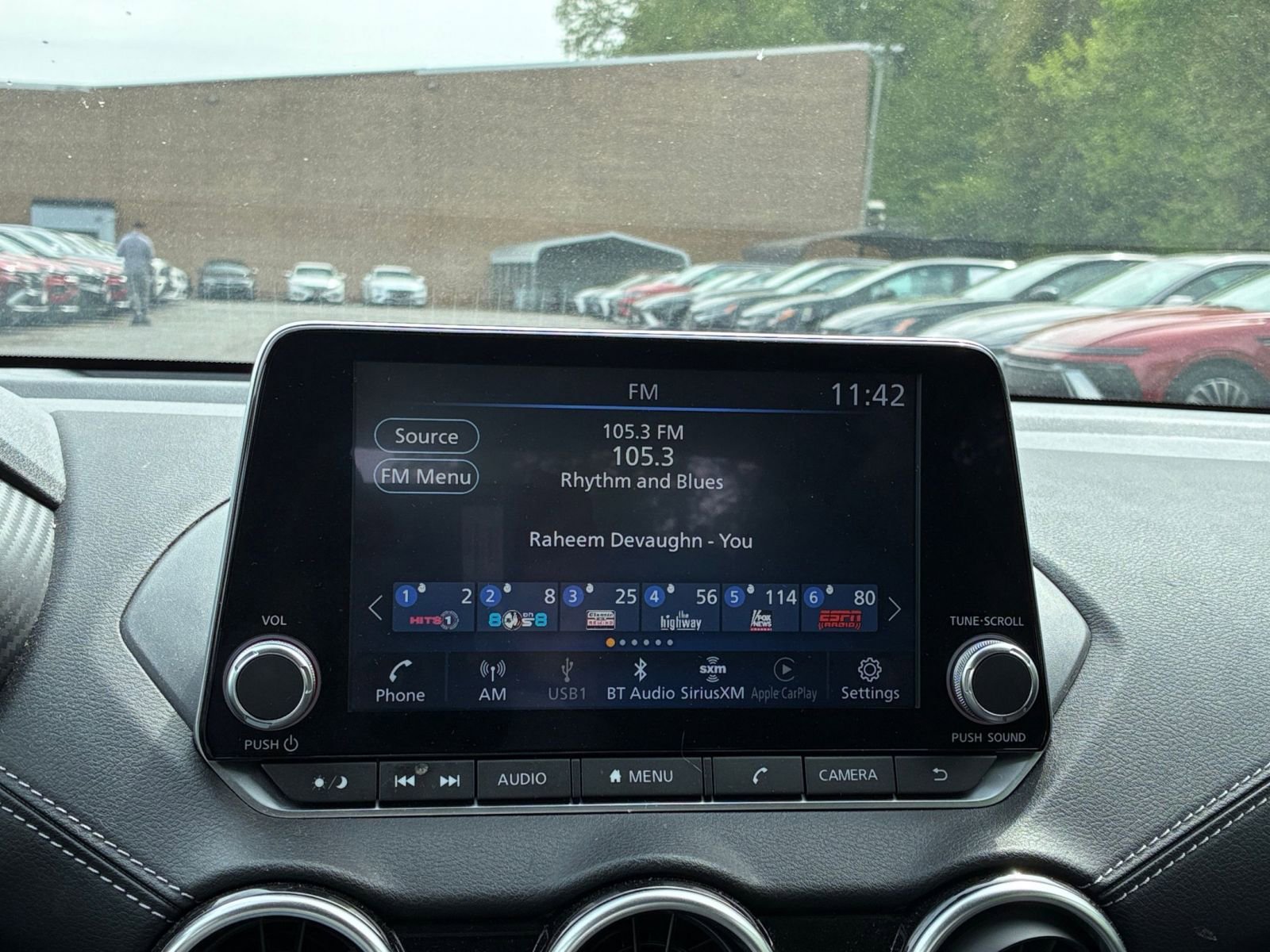 Thumbnail: 2025 Nissan Sentra - 20