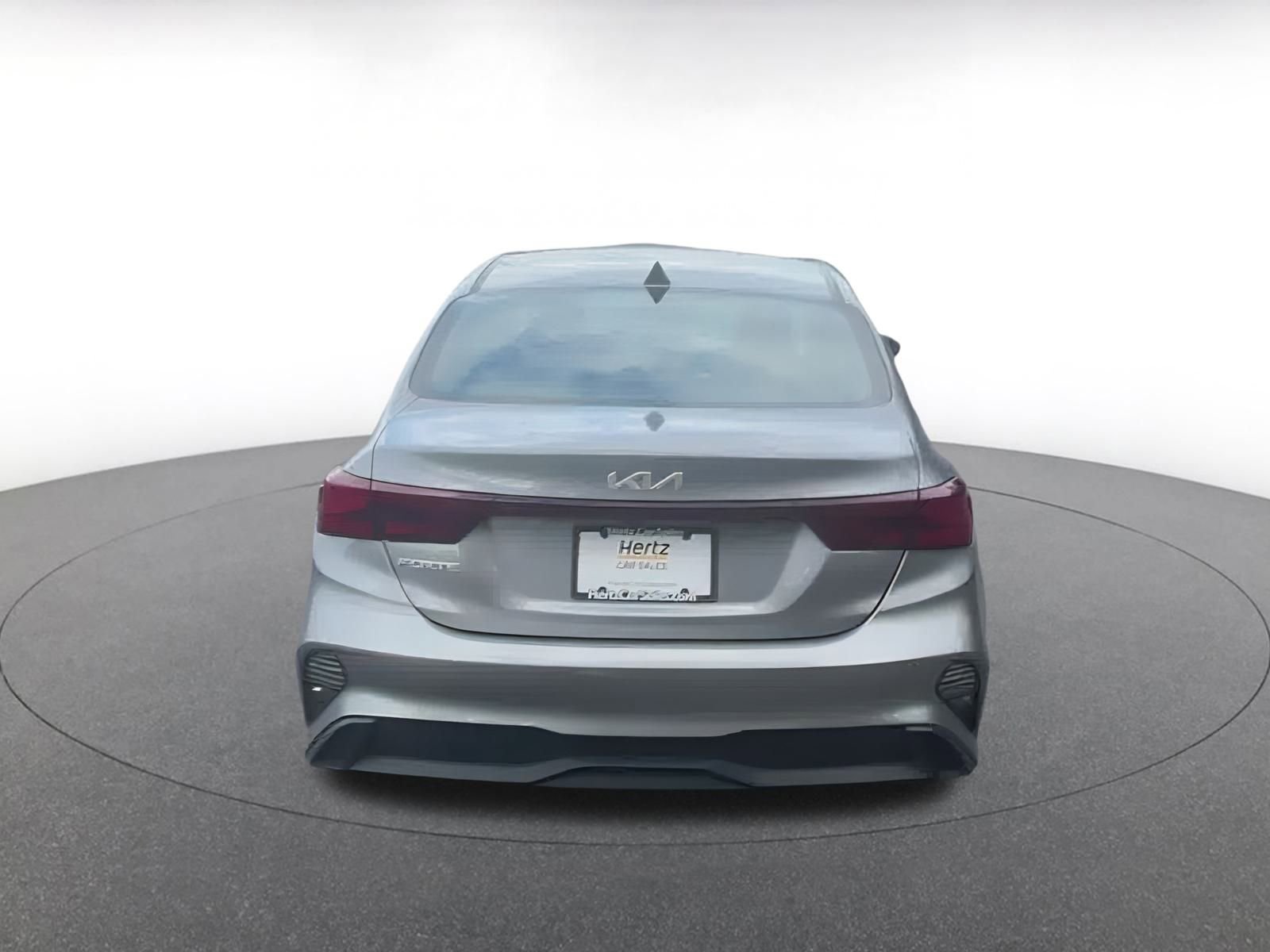 Thumbnail: 2024 Kia Forte - 8