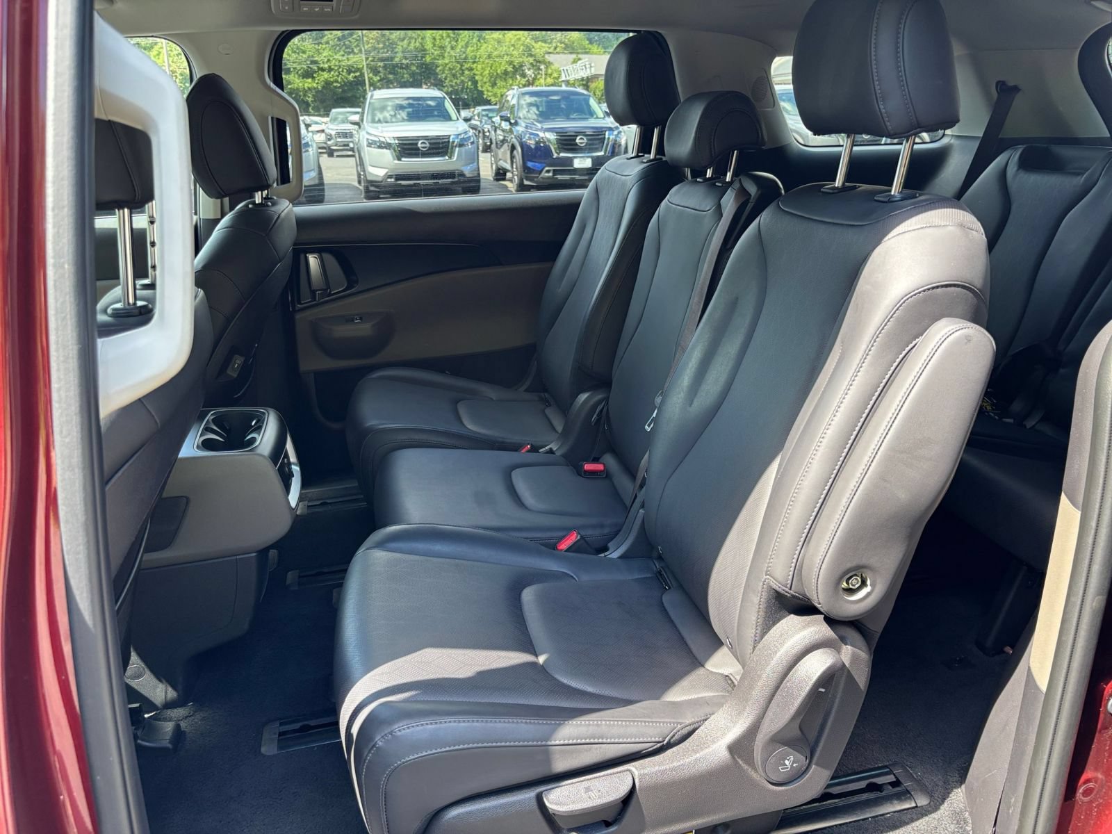 Thumbnail: 2026 Kia Carnival - 27