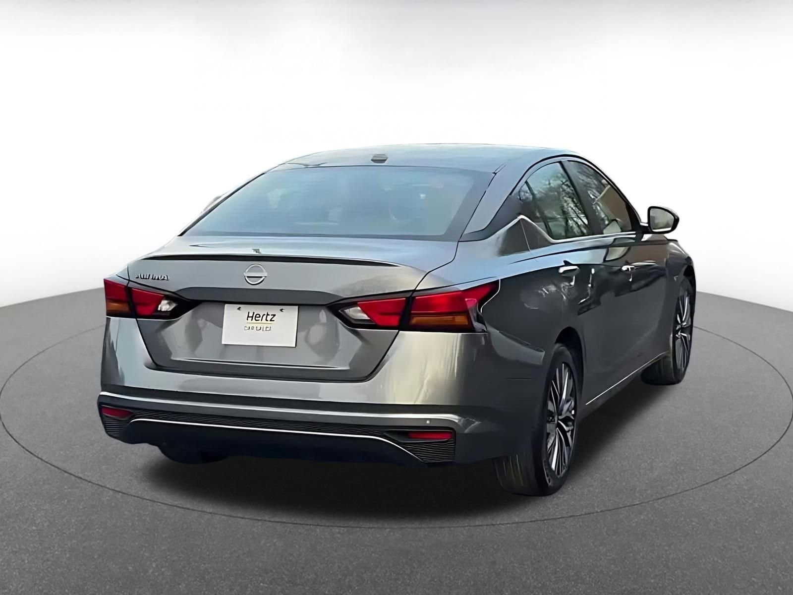 Thumbnail: 2025 Nissan Altima - 11