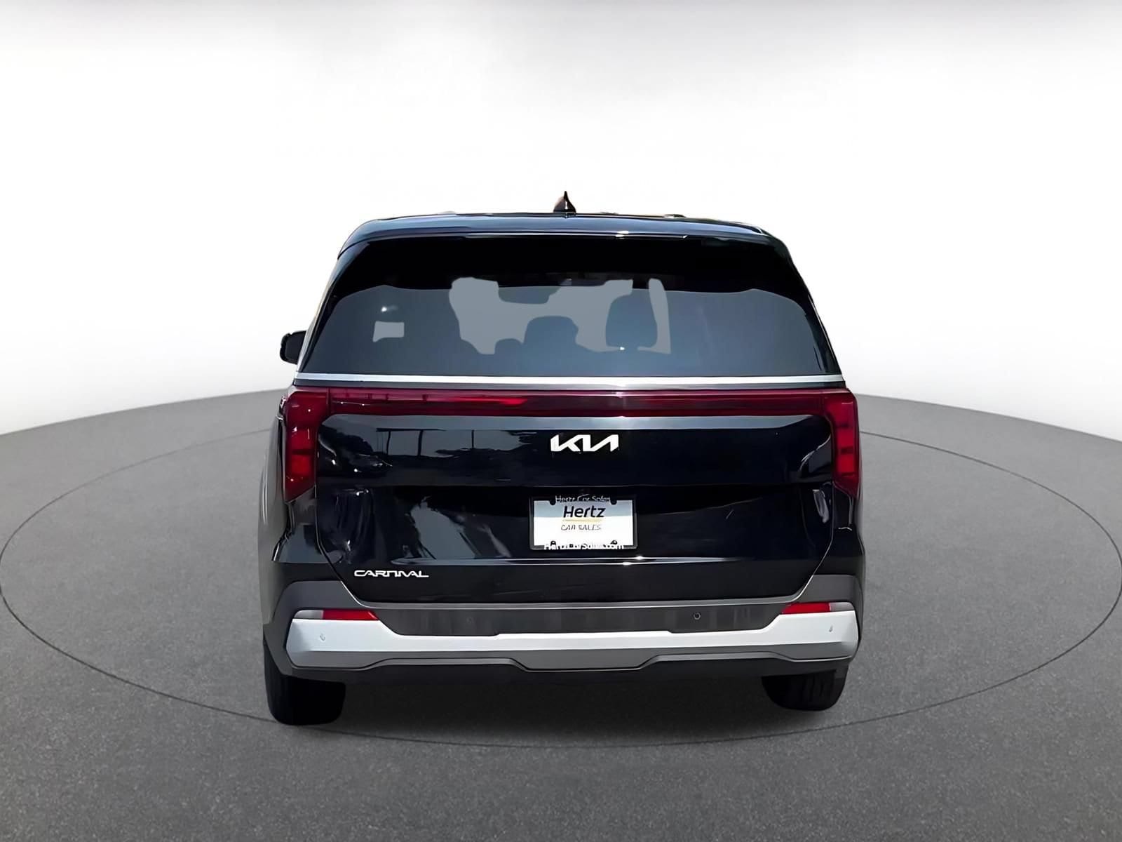 Thumbnail: 2026 Kia Carnival - 12