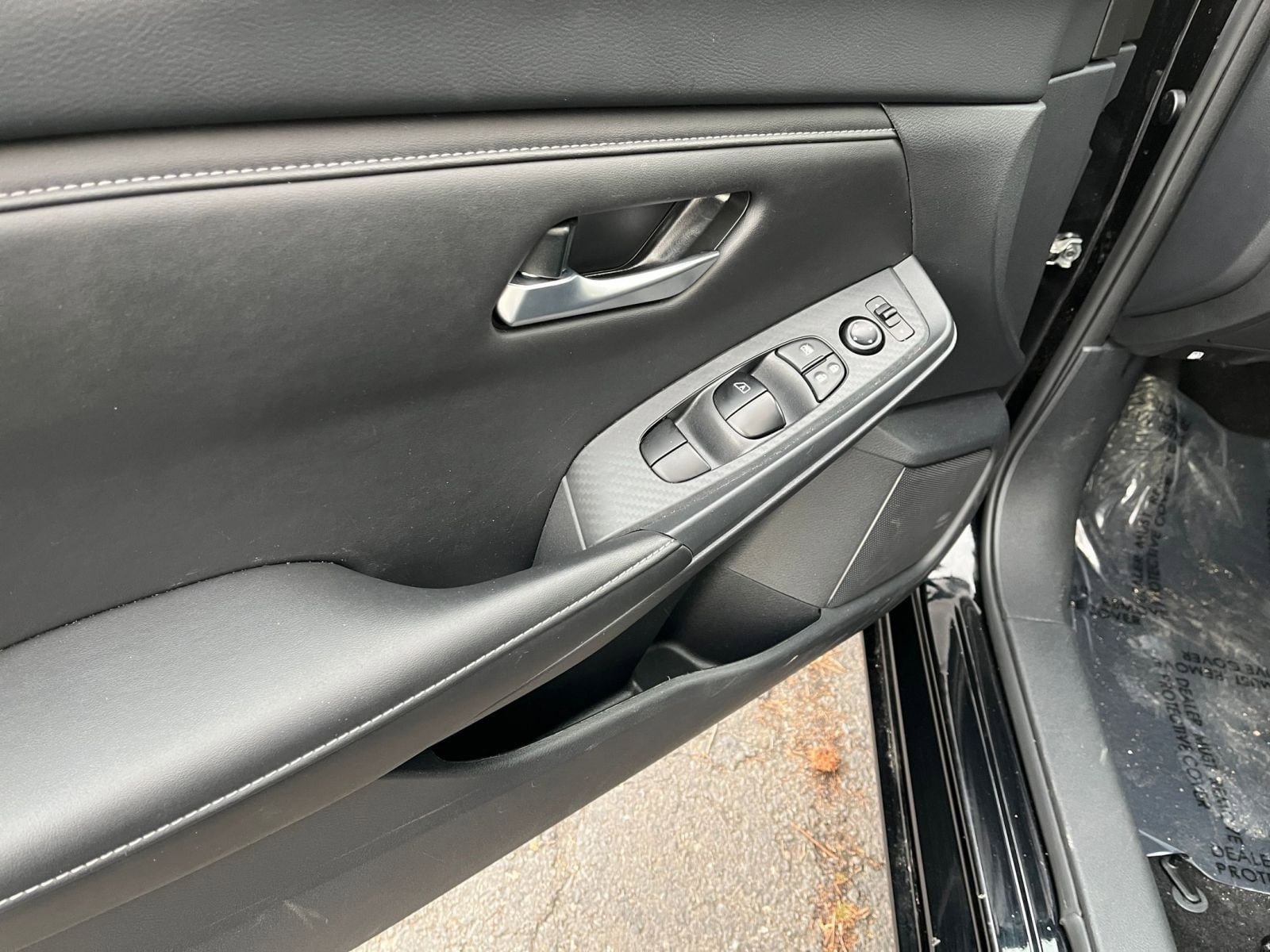 Thumbnail: 2025 Nissan Sentra - 18