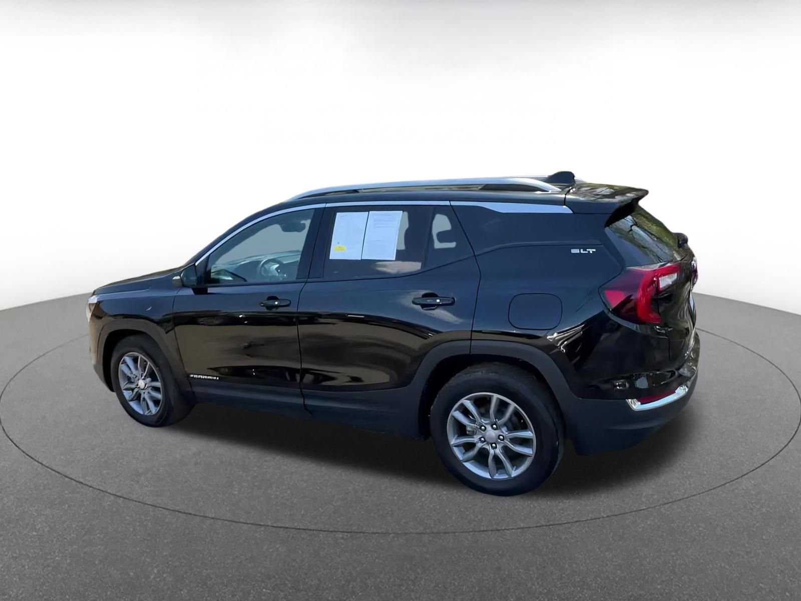 Thumbnail: 2024 GMC Terrain - 10