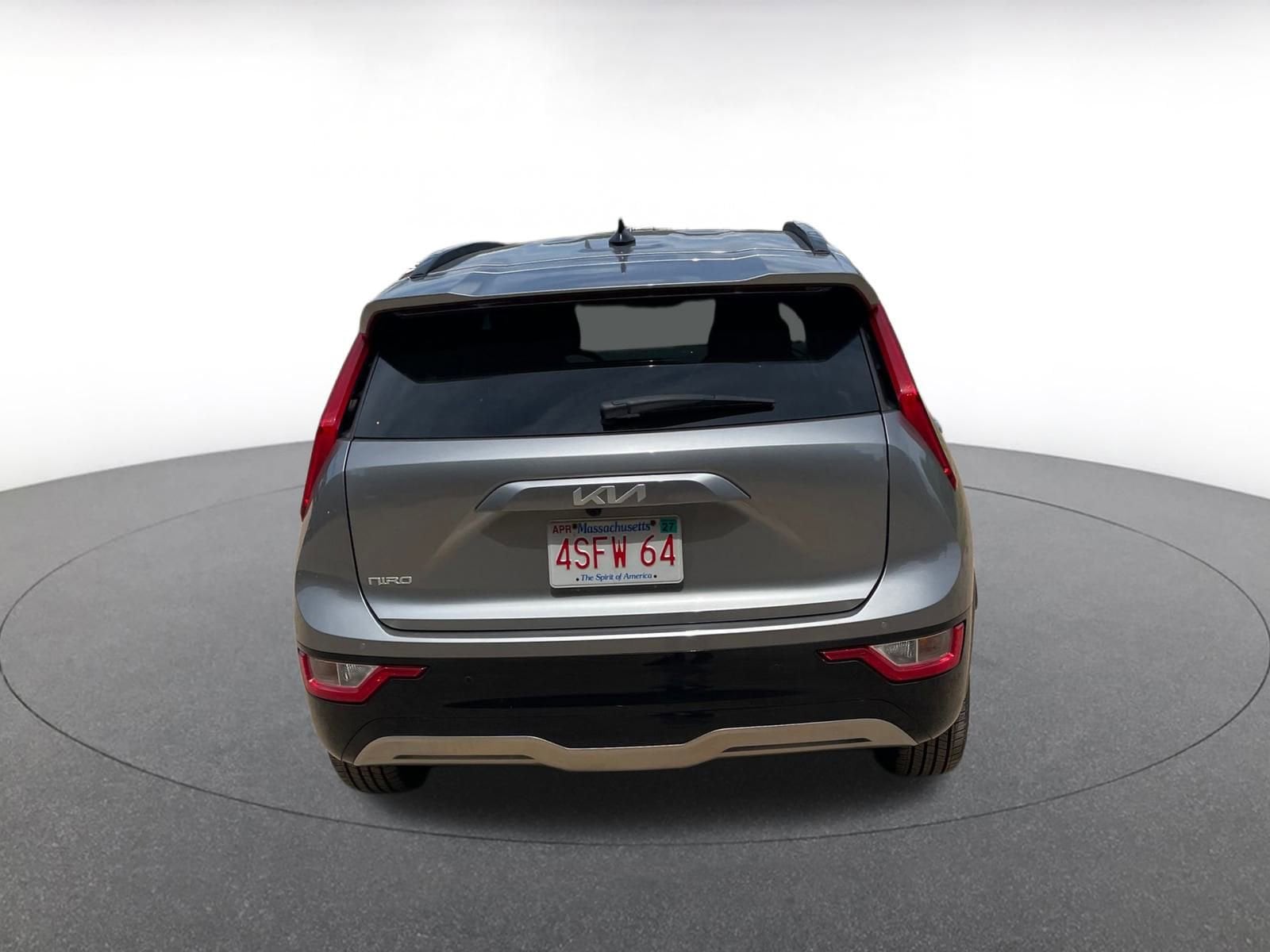 Thumbnail: 2023 Kia Niro - 9