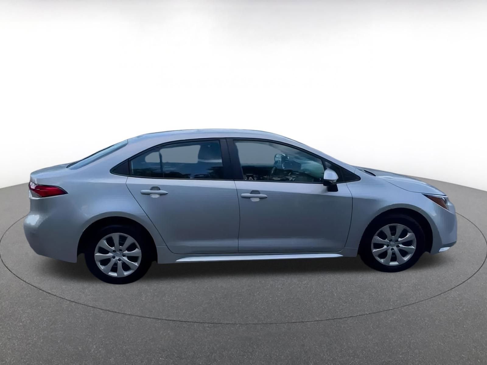 Thumbnail: 2024 Toyota Corolla - 16