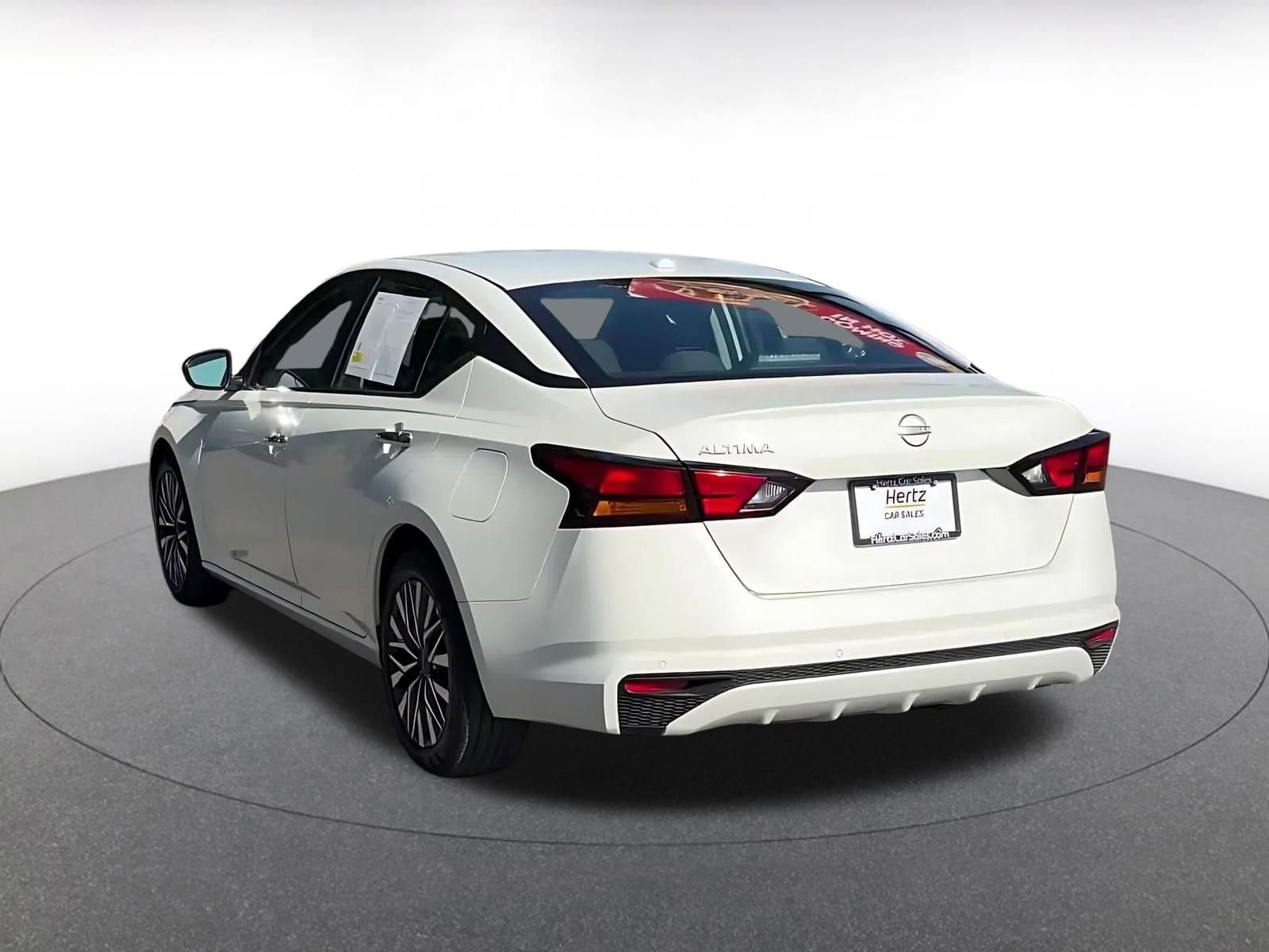 Thumbnail: 2025 Nissan Altima - 11