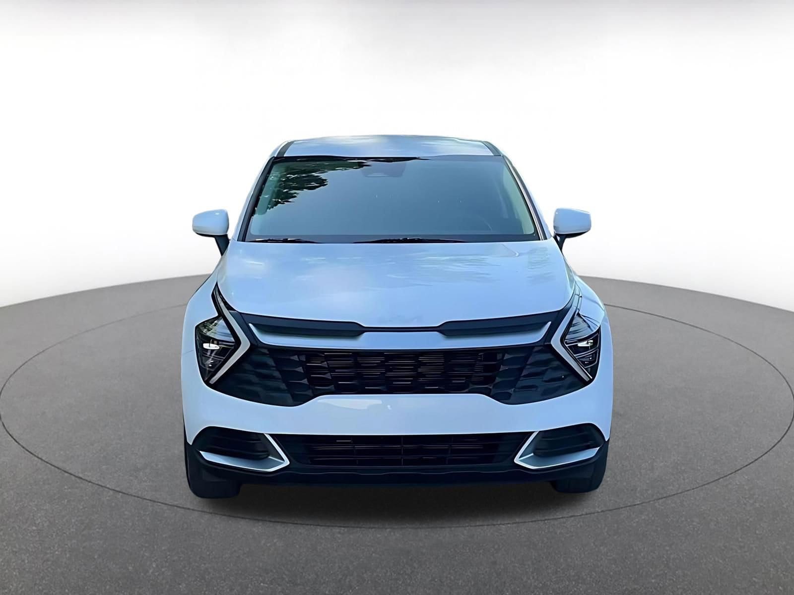 Thumbnail: 2025 Kia Sportage - 4