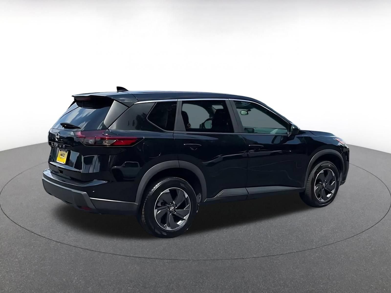 Thumbnail: 2025 Nissan Rogue - 12