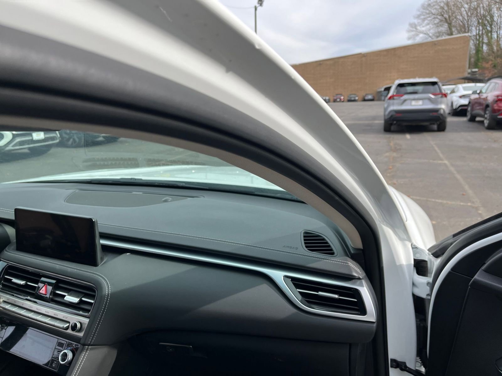 Thumbnail: 2025 Genesis G70 - 35