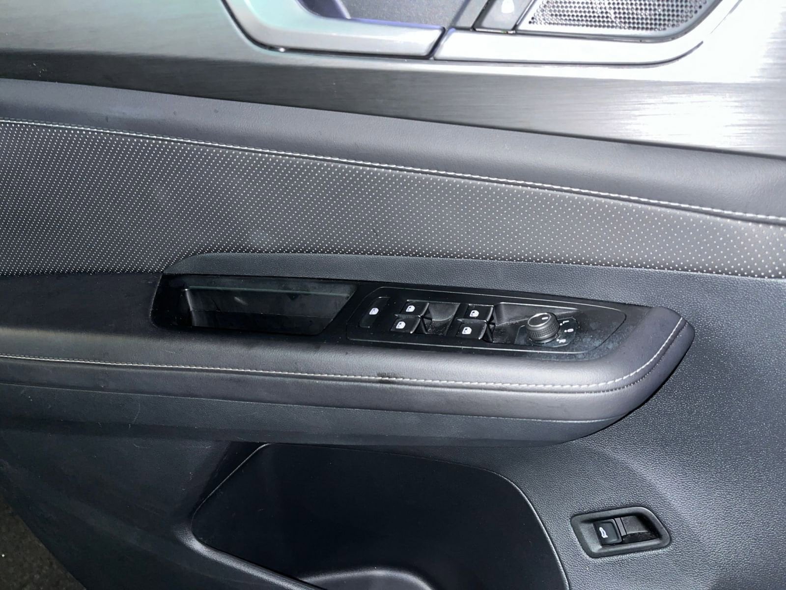 Thumbnail: 2025 Volkswagen Atlas - 20