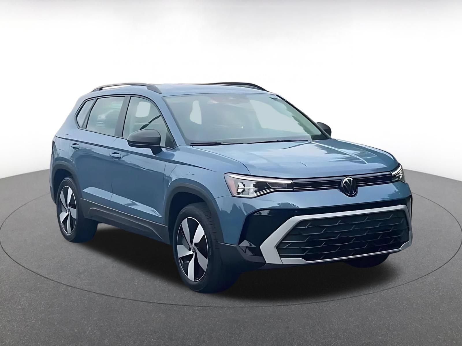 Thumbnail: 2026 Volkswagen Taos - 3