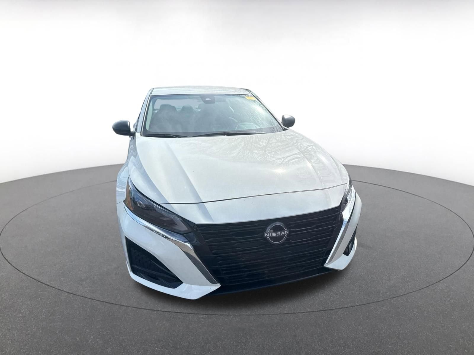 Thumbnail: 2025 Nissan Altima - 4