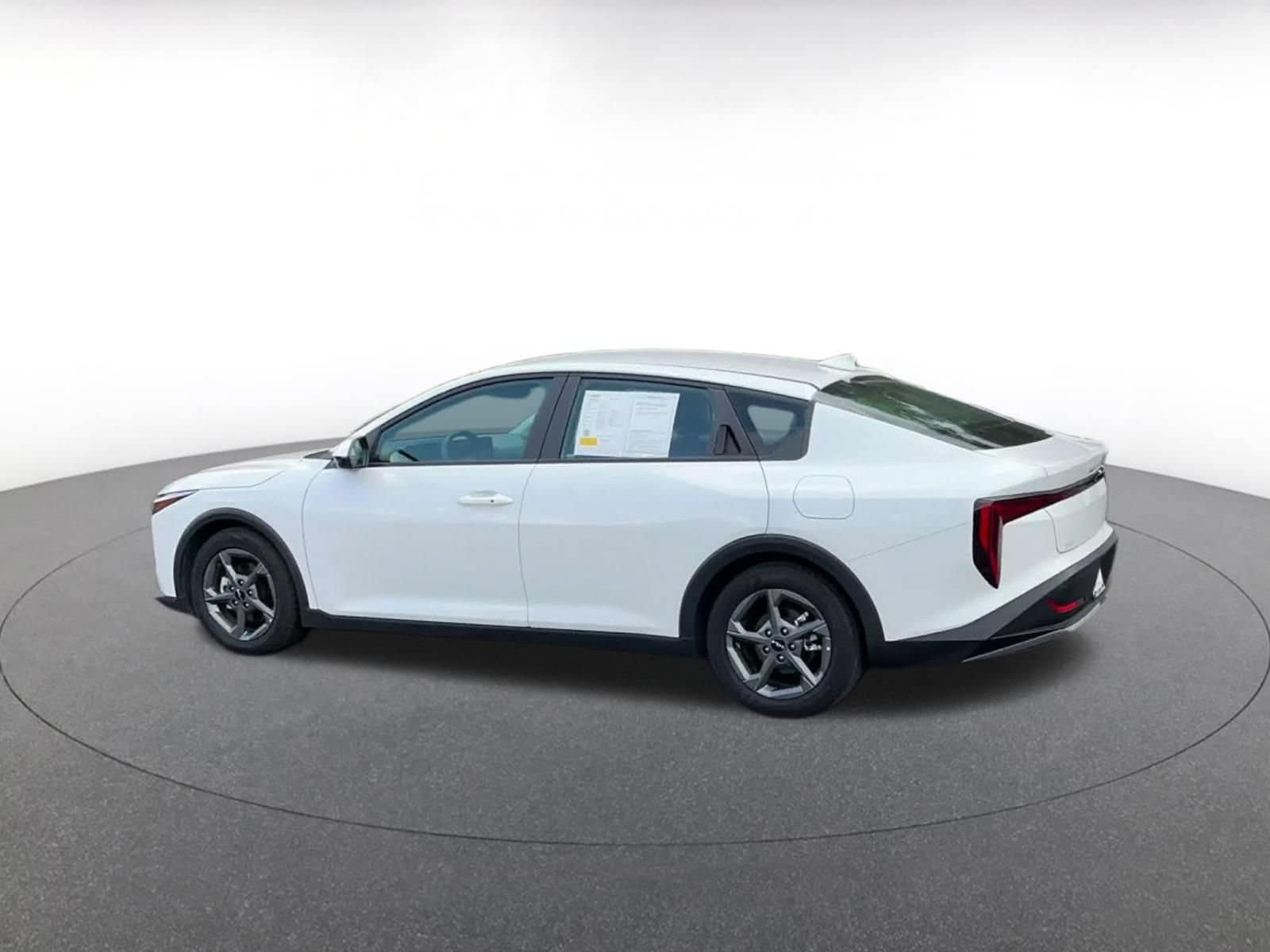 Thumbnail: 2025 Kia K4 - 8