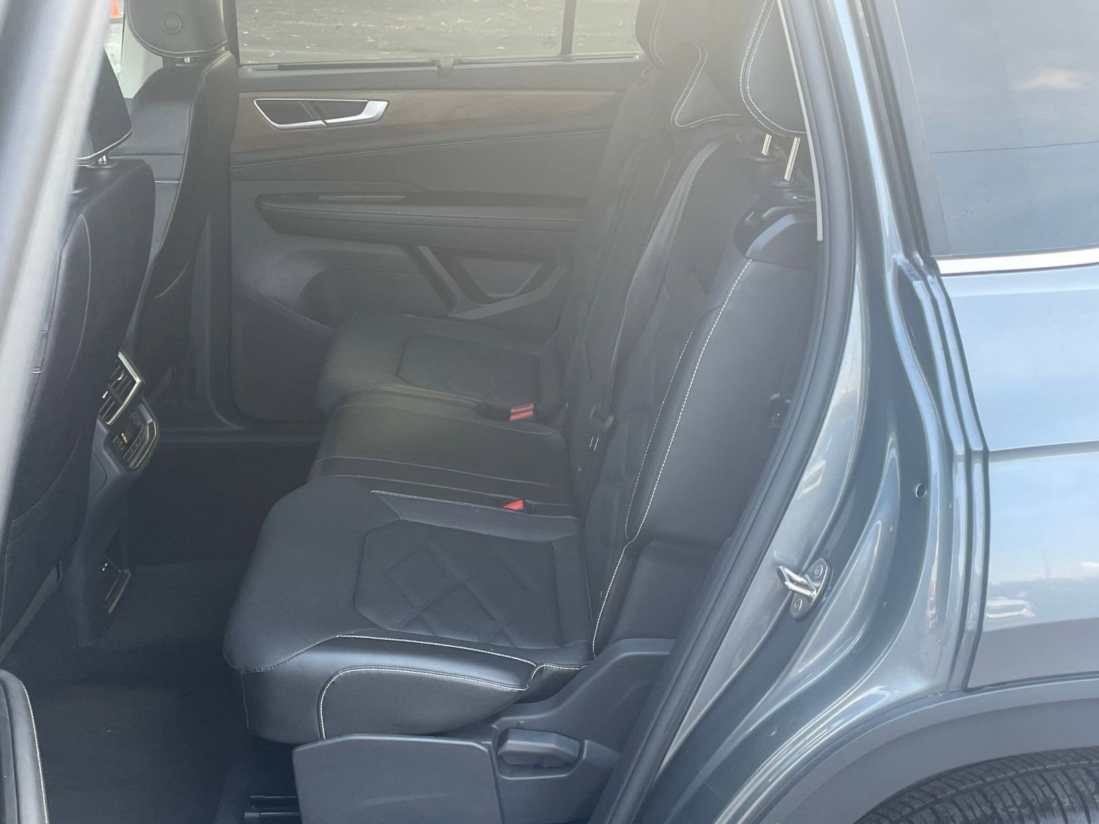 Thumbnail: 2025 Volkswagen Atlas - 22