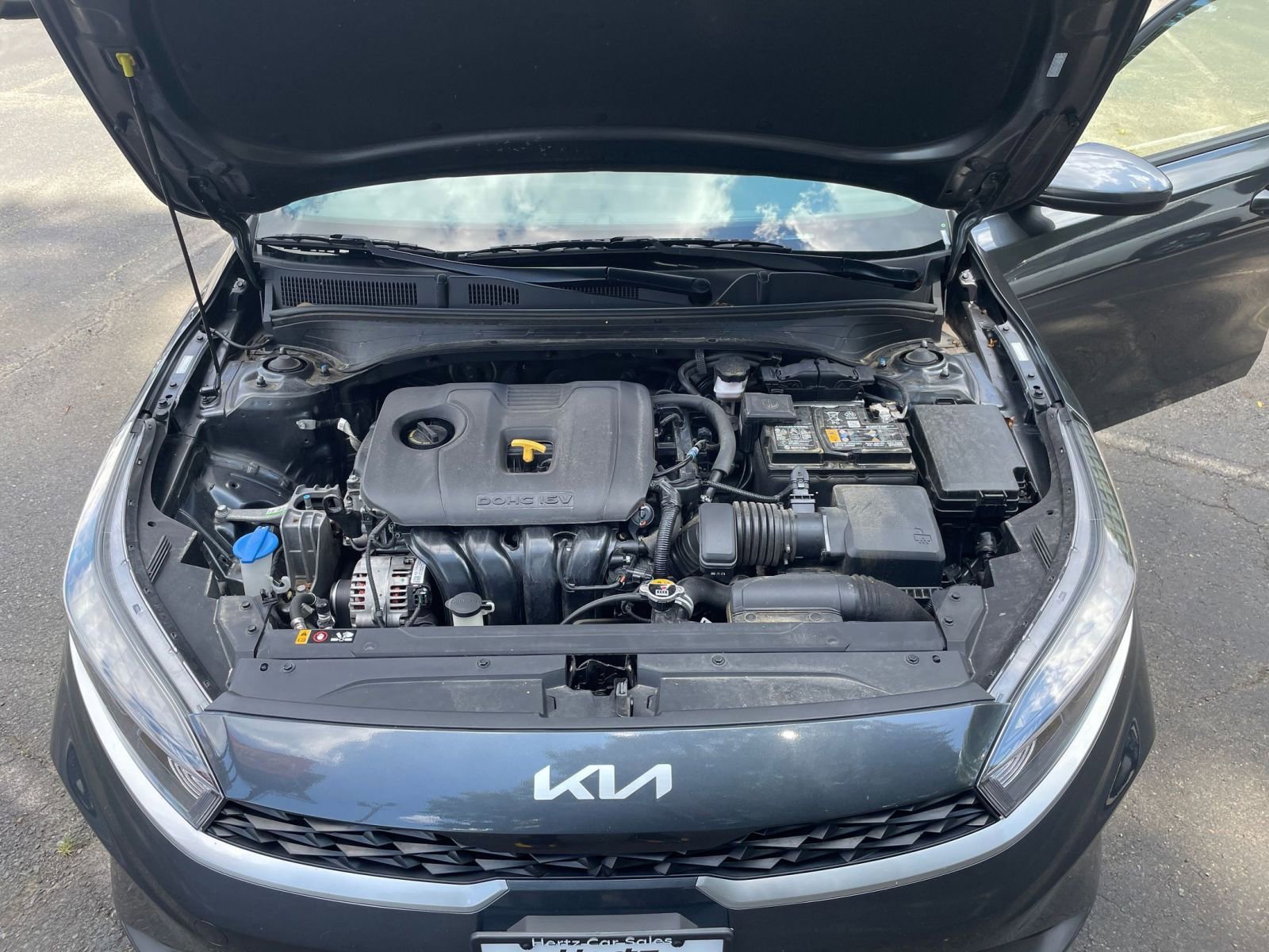 Thumbnail: 2024 Kia Forte - 28