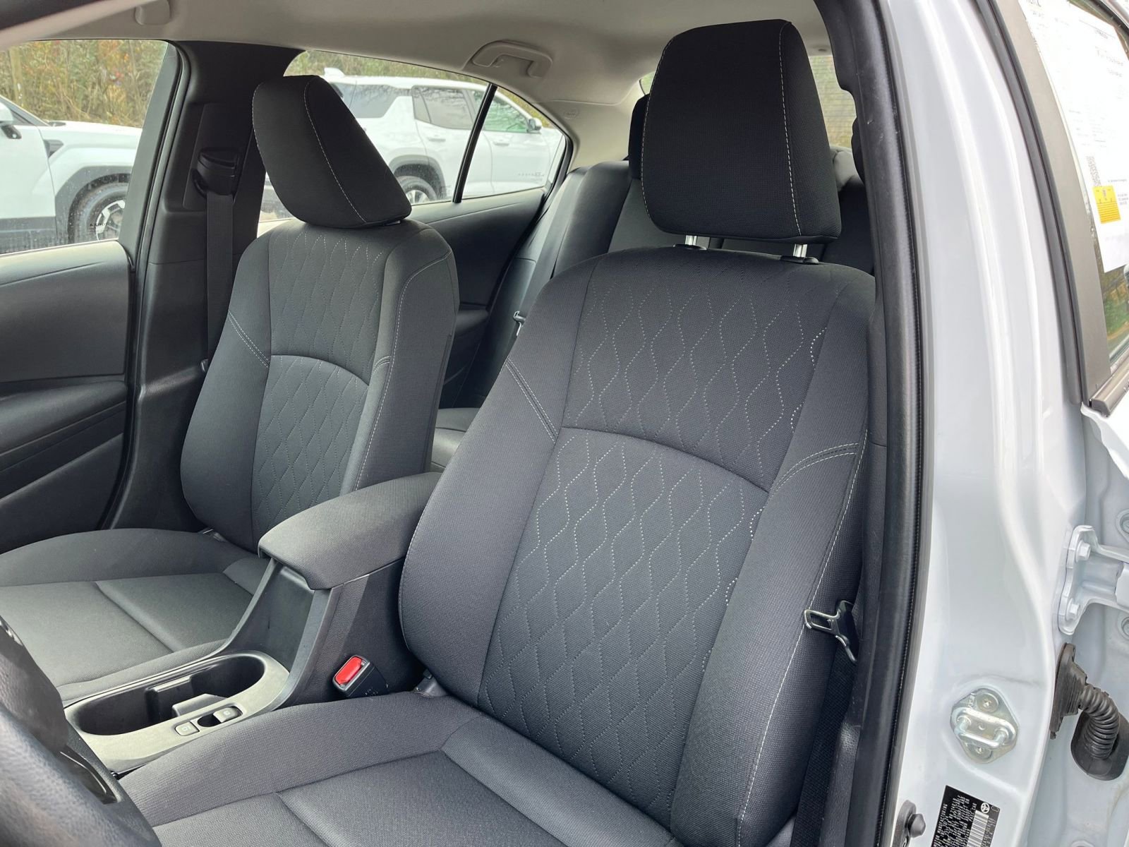 Thumbnail: 2025 Toyota Corolla - 34