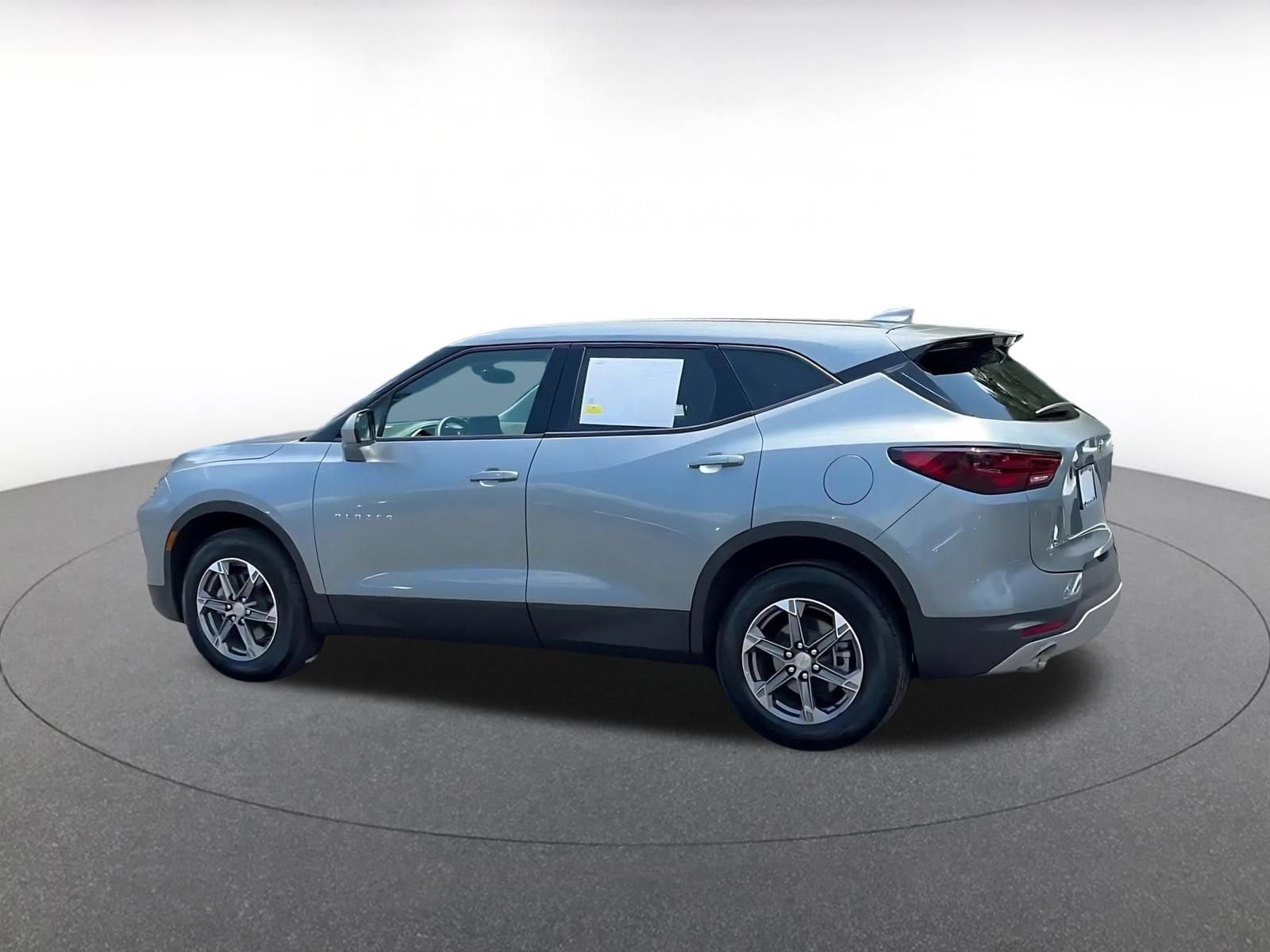 Thumbnail: 2026 Chevrolet Blazer - 10