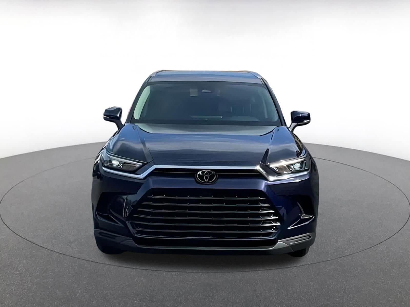 Thumbnail: 2025 Toyota Grand Highlander - 3