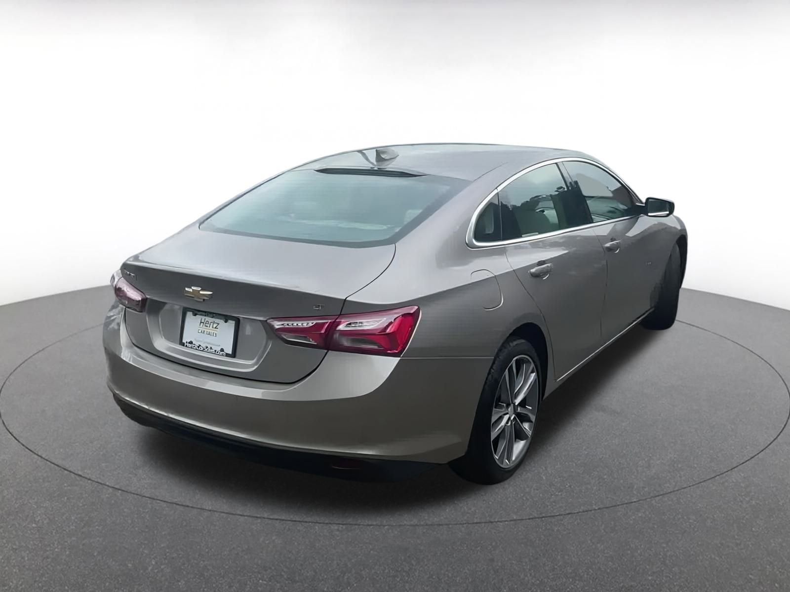 Thumbnail: 2024 Chevrolet Malibu - 14