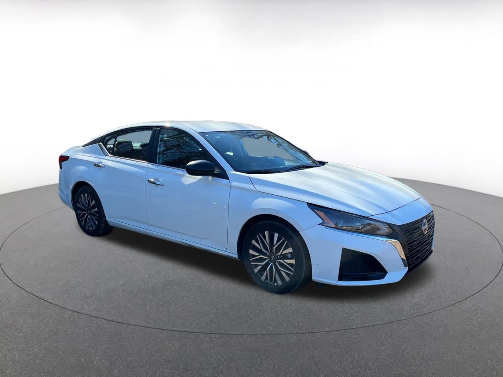 Thumbnail: 2025 Nissan Altima - 2