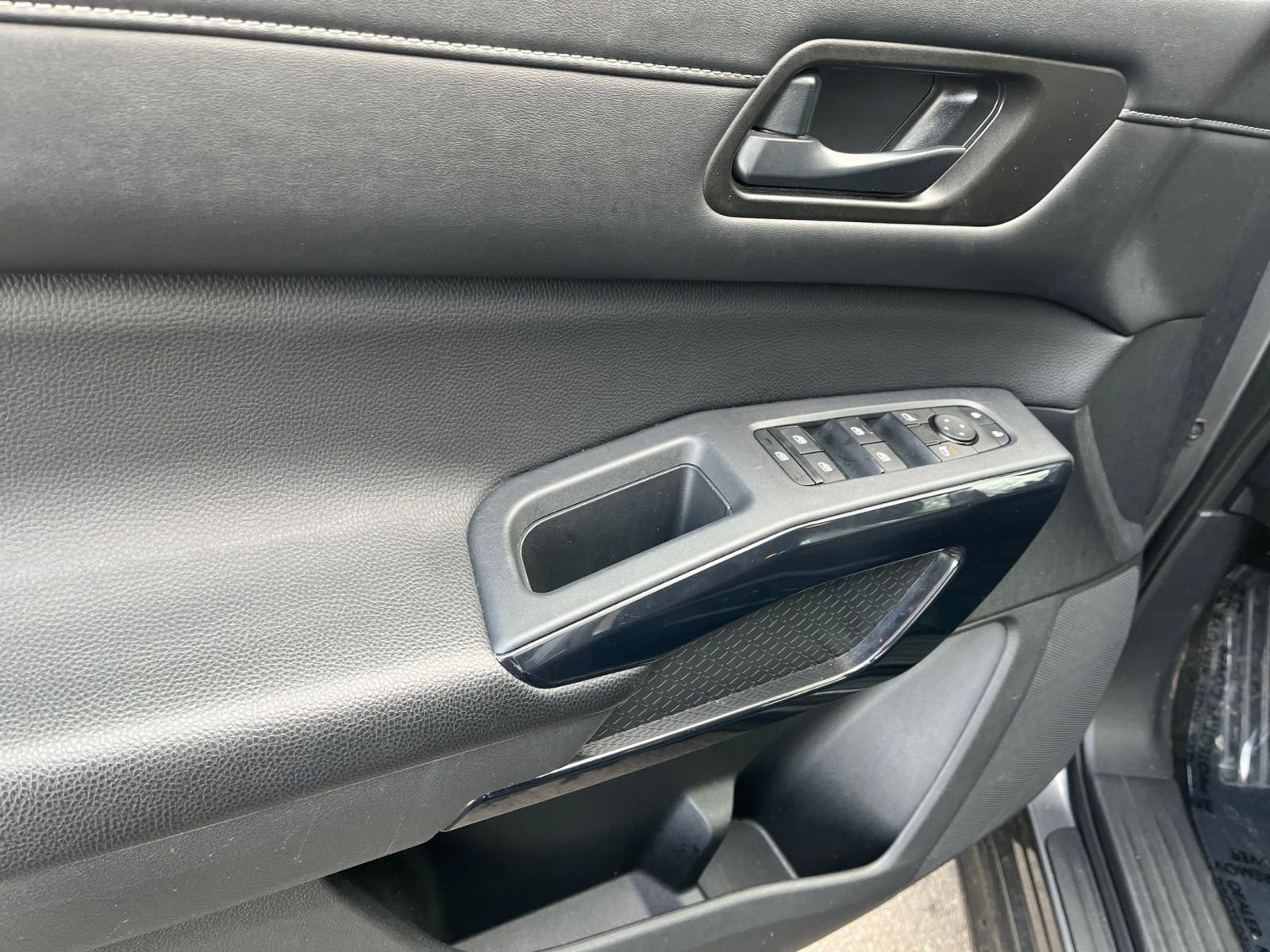 Thumbnail: 2025 Nissan Pathfinder - 18