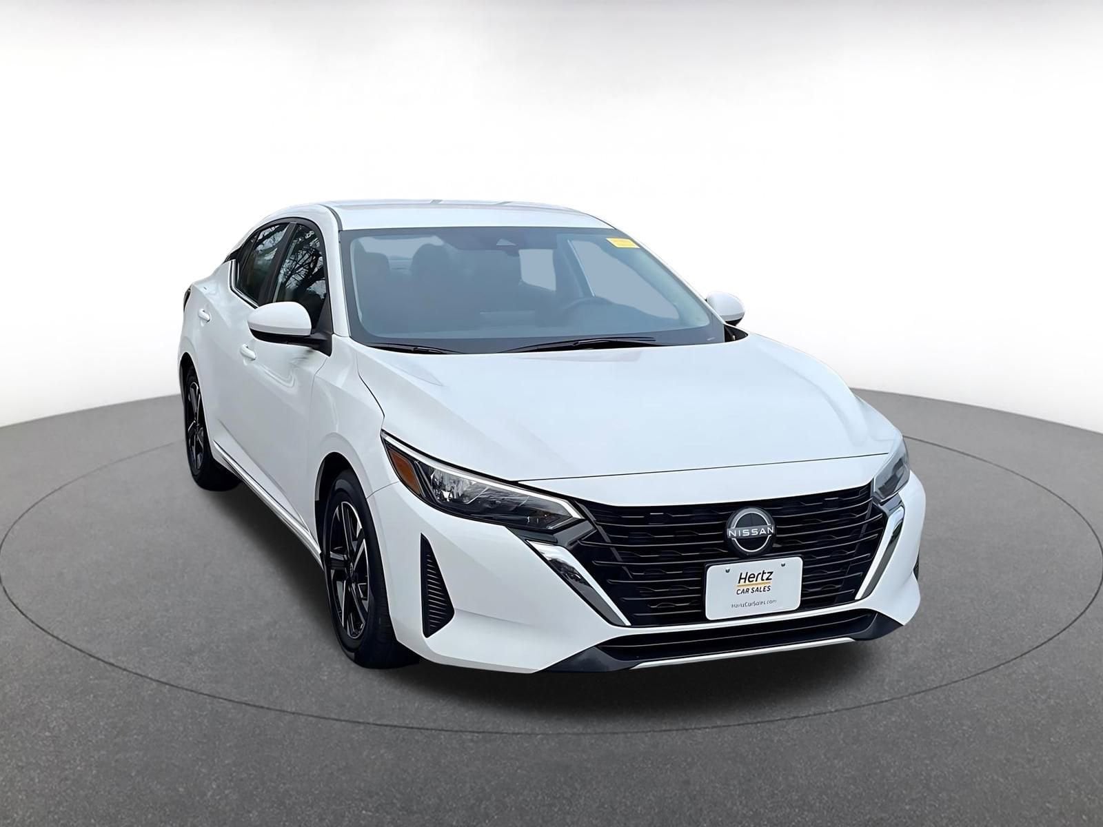 Thumbnail: 2025 Nissan Sentra - 1