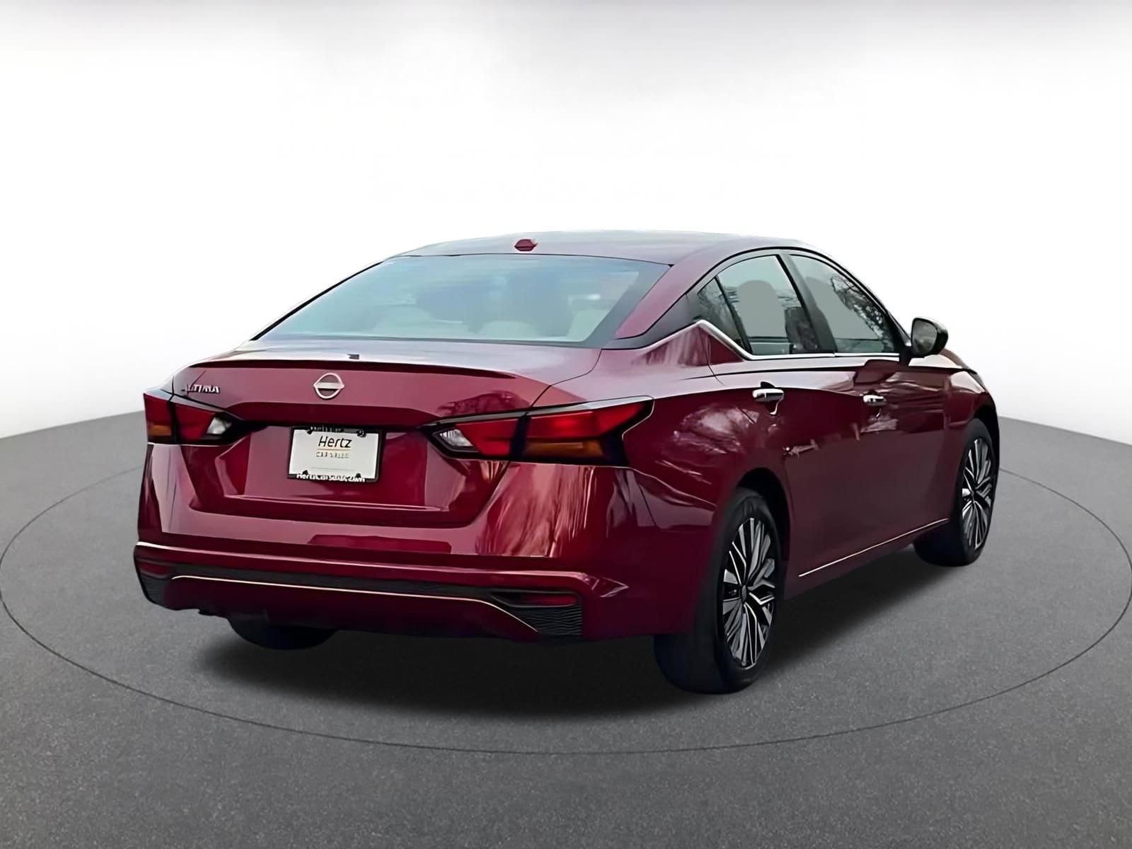 Thumbnail: 2025 Nissan Altima - 14